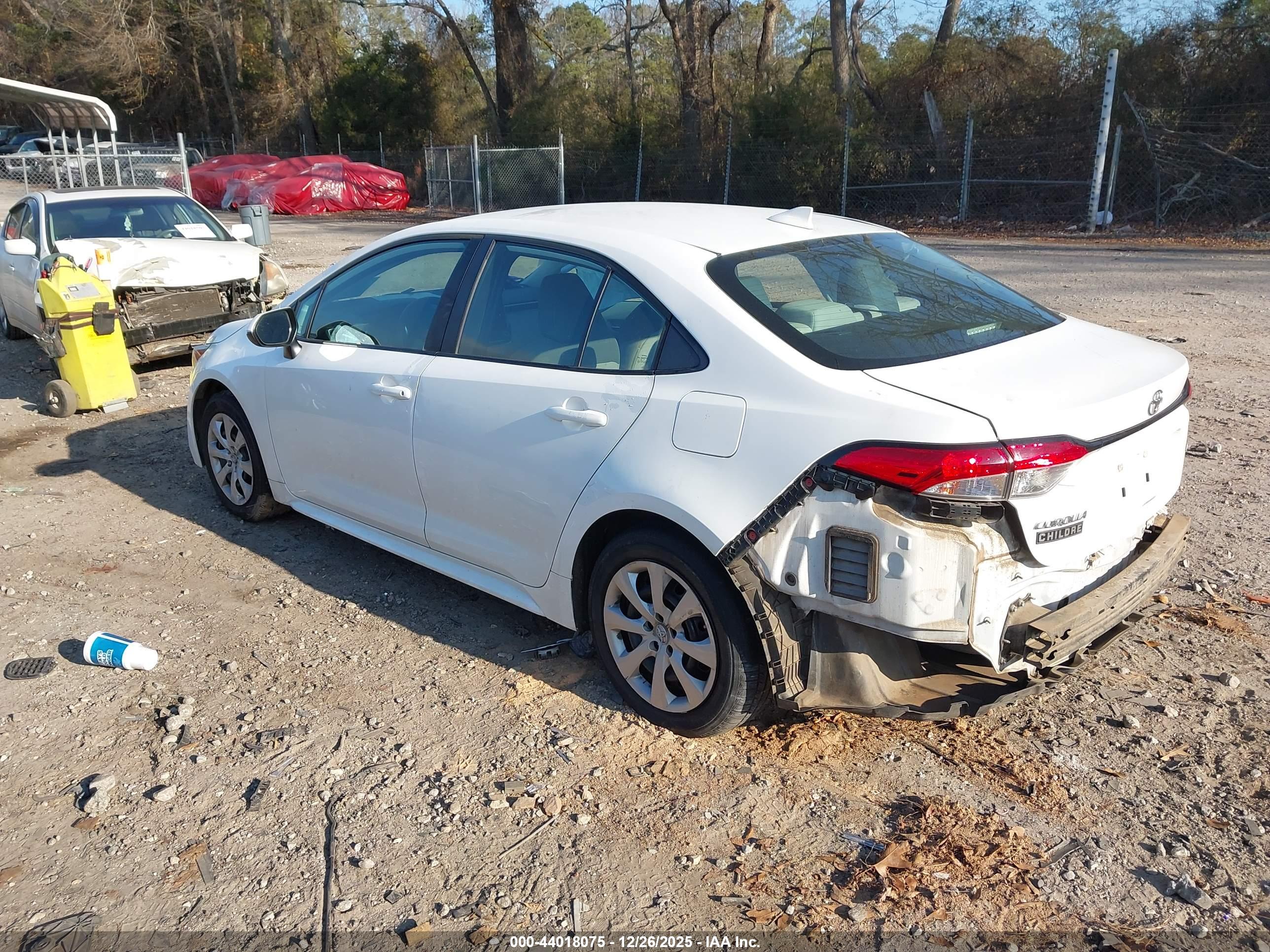 TOYOTA COROLLA image 3