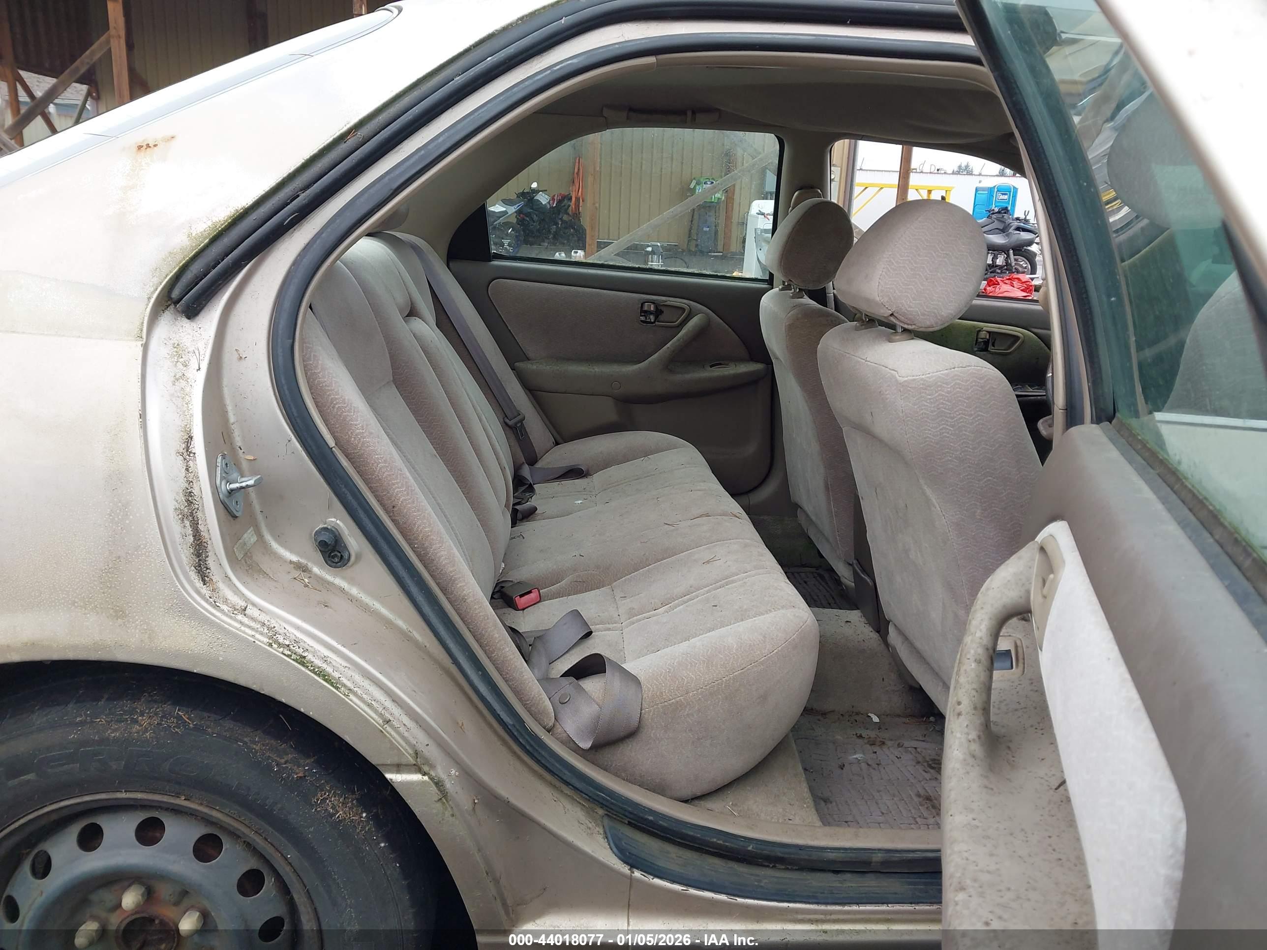 TOYOTA CAMRY image 8