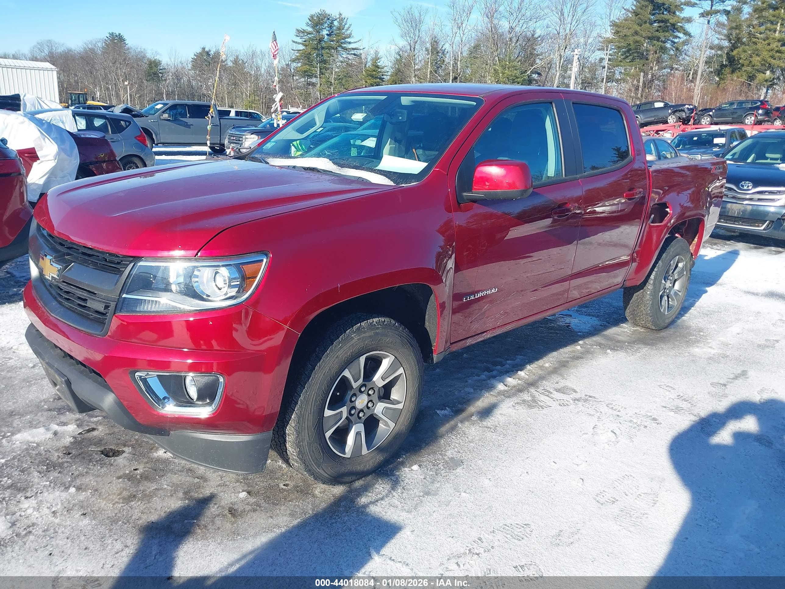 CHEVROLET COLORADO image 2