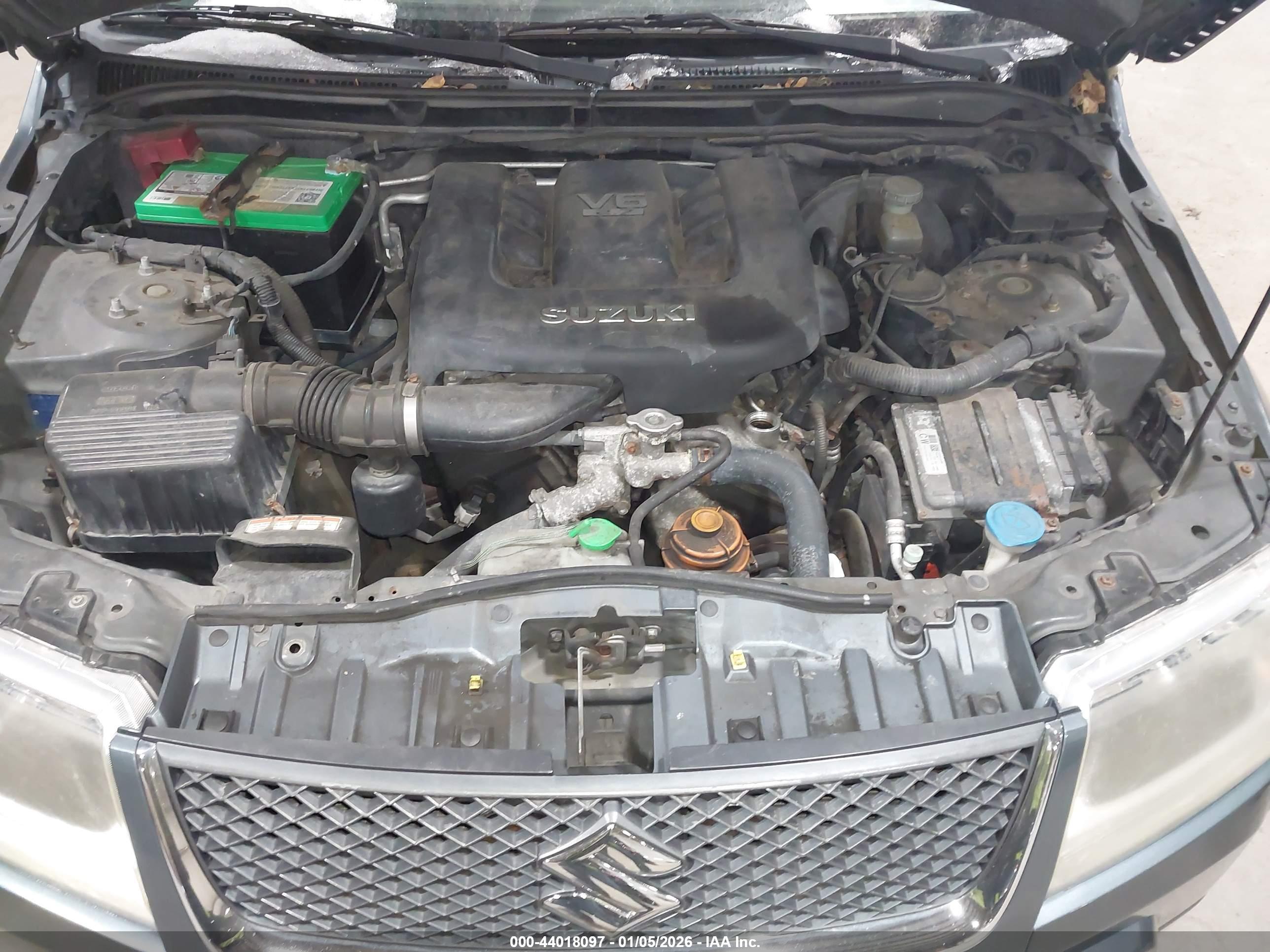 SUZUKI GRAND image 10