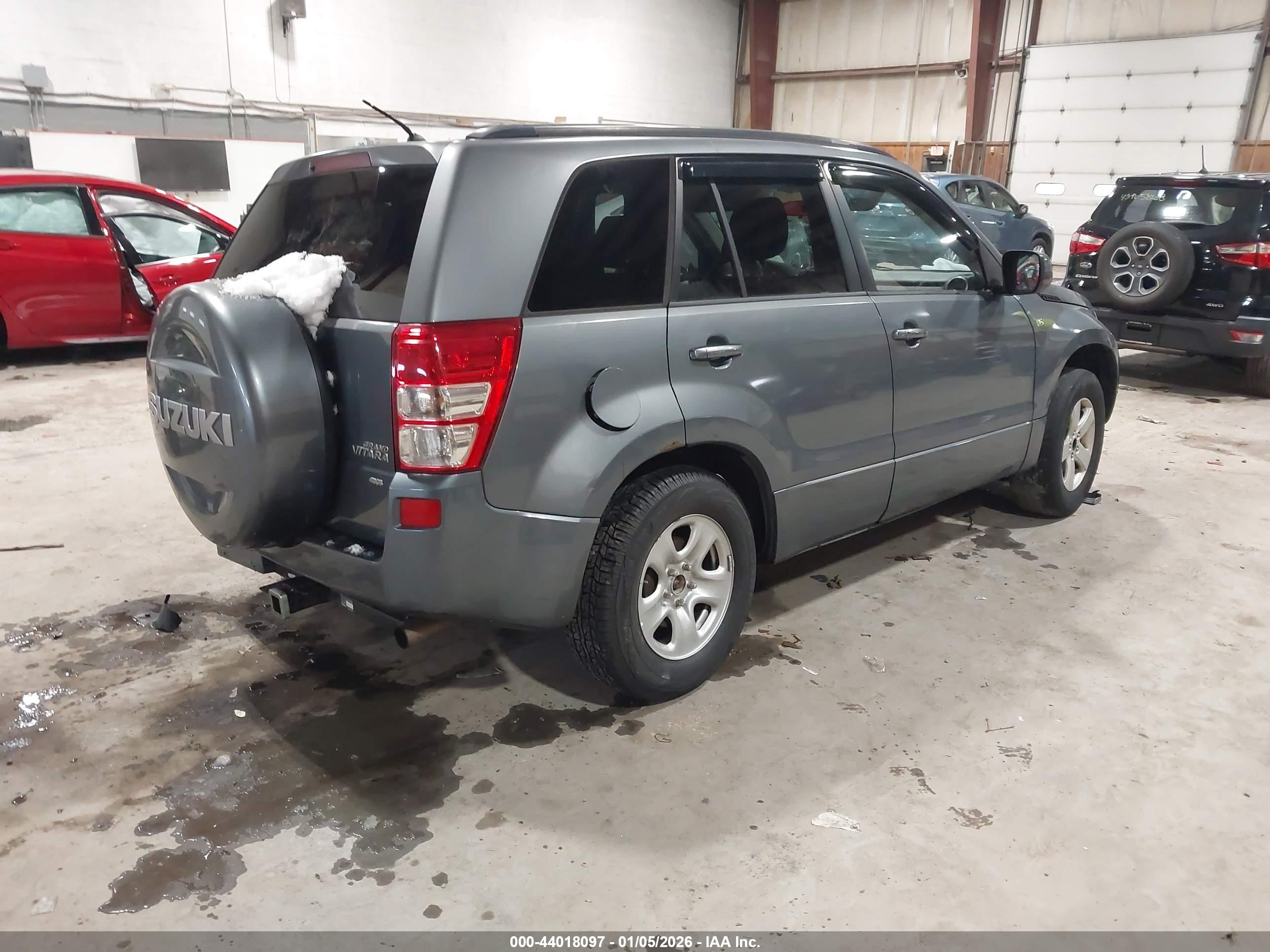 SUZUKI GRAND image 4