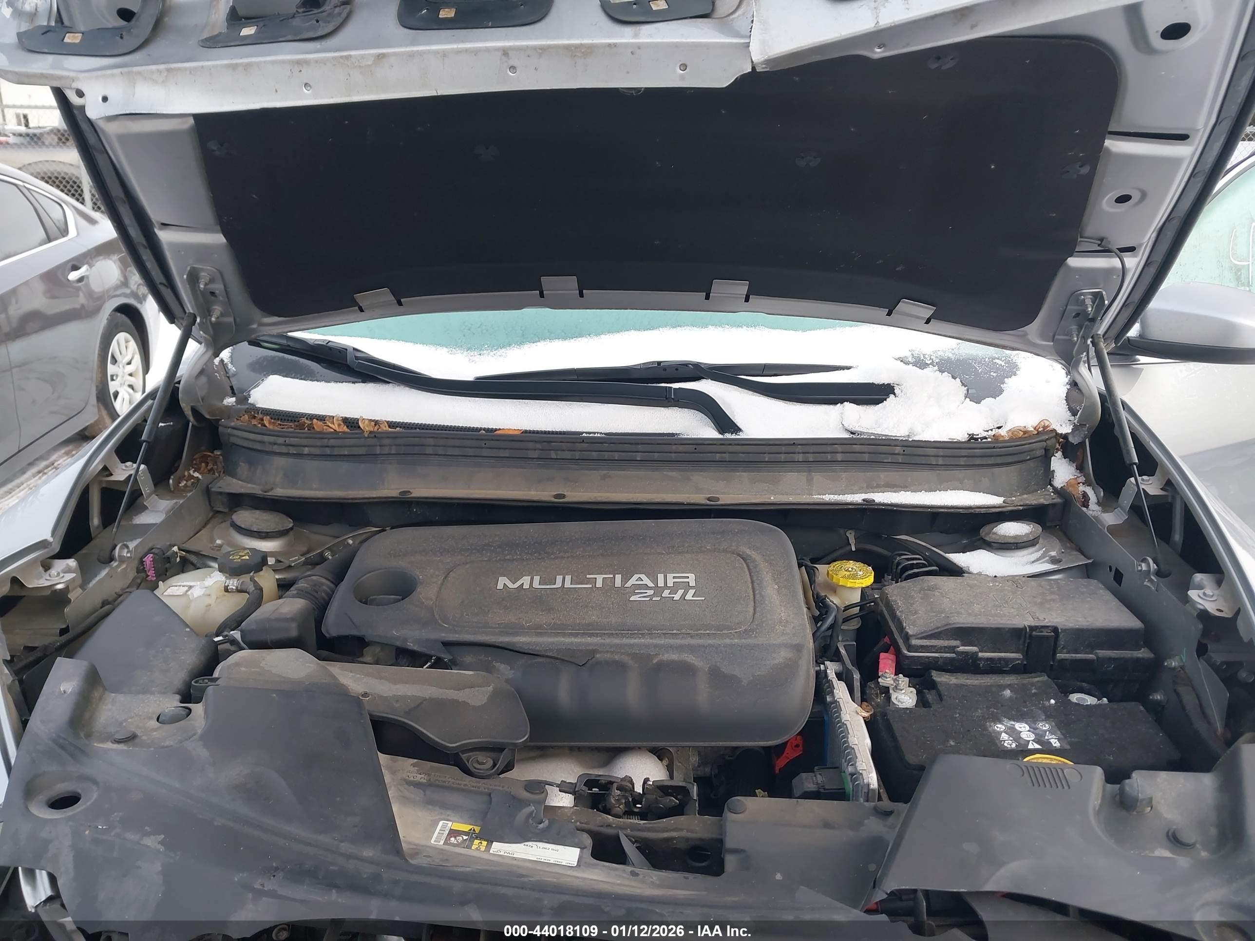 JEEP CHEROKEE image 10