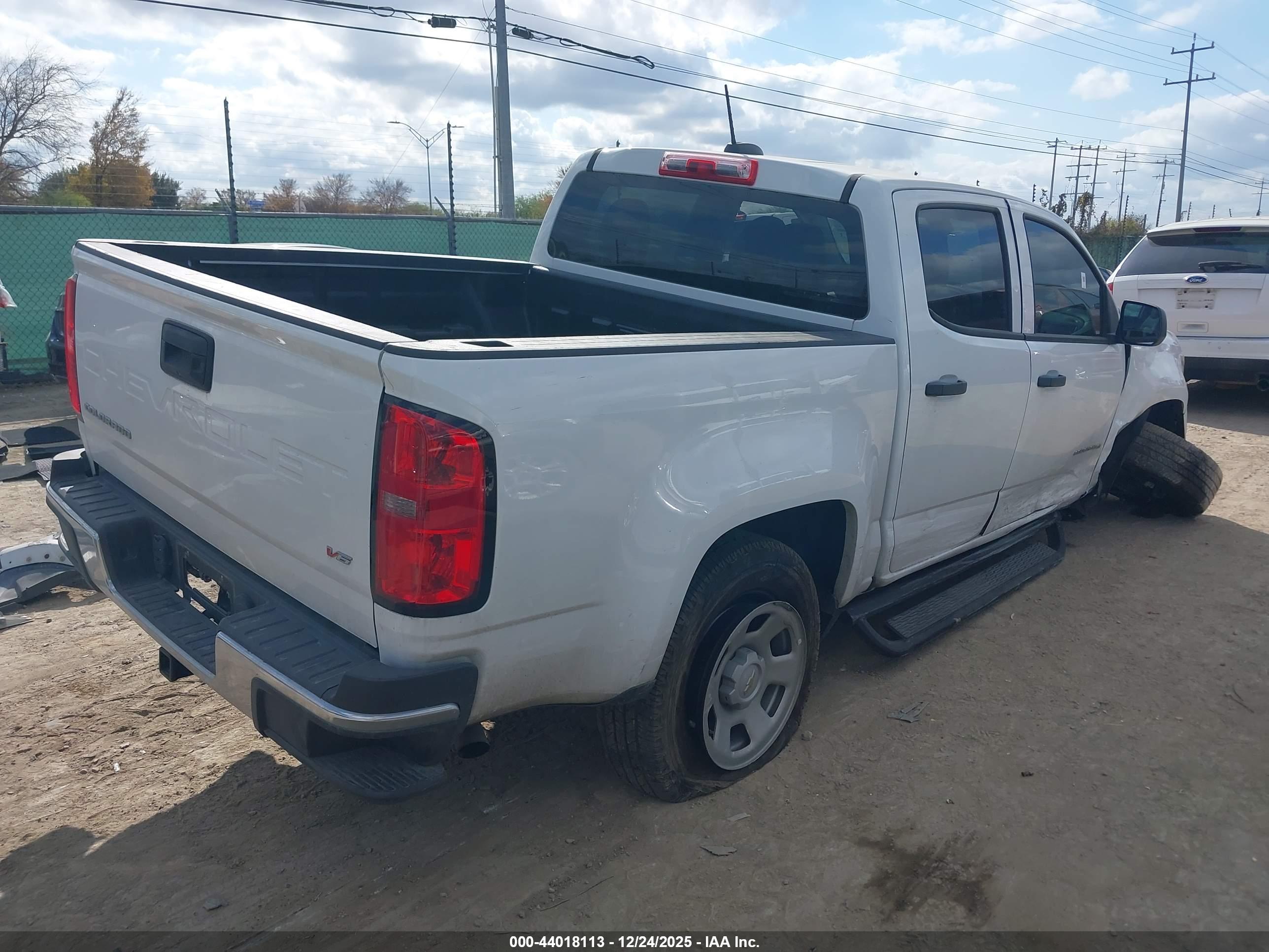 CHEVROLET COLORADO image 4