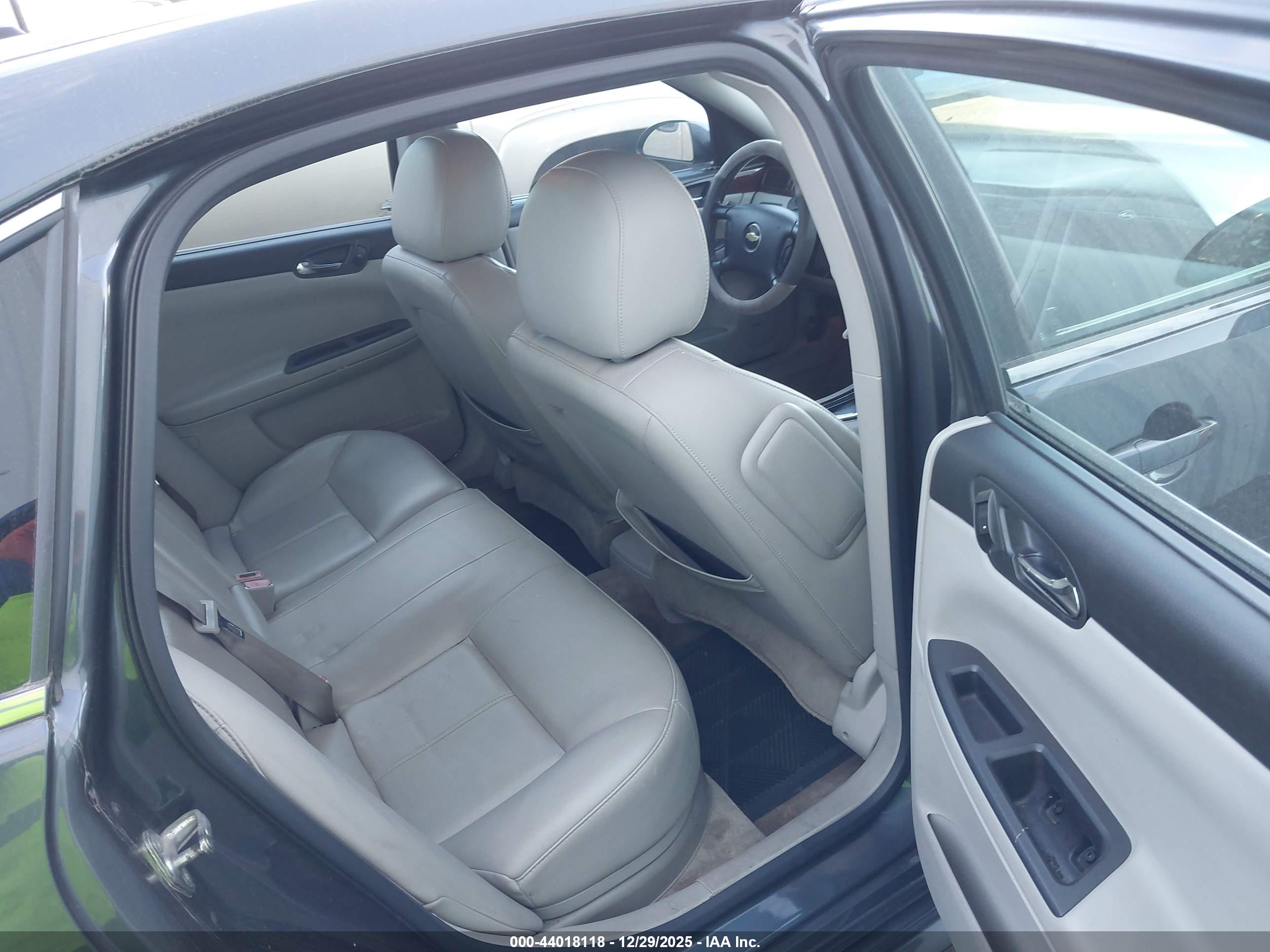 CHEVROLET IMPALA image 8