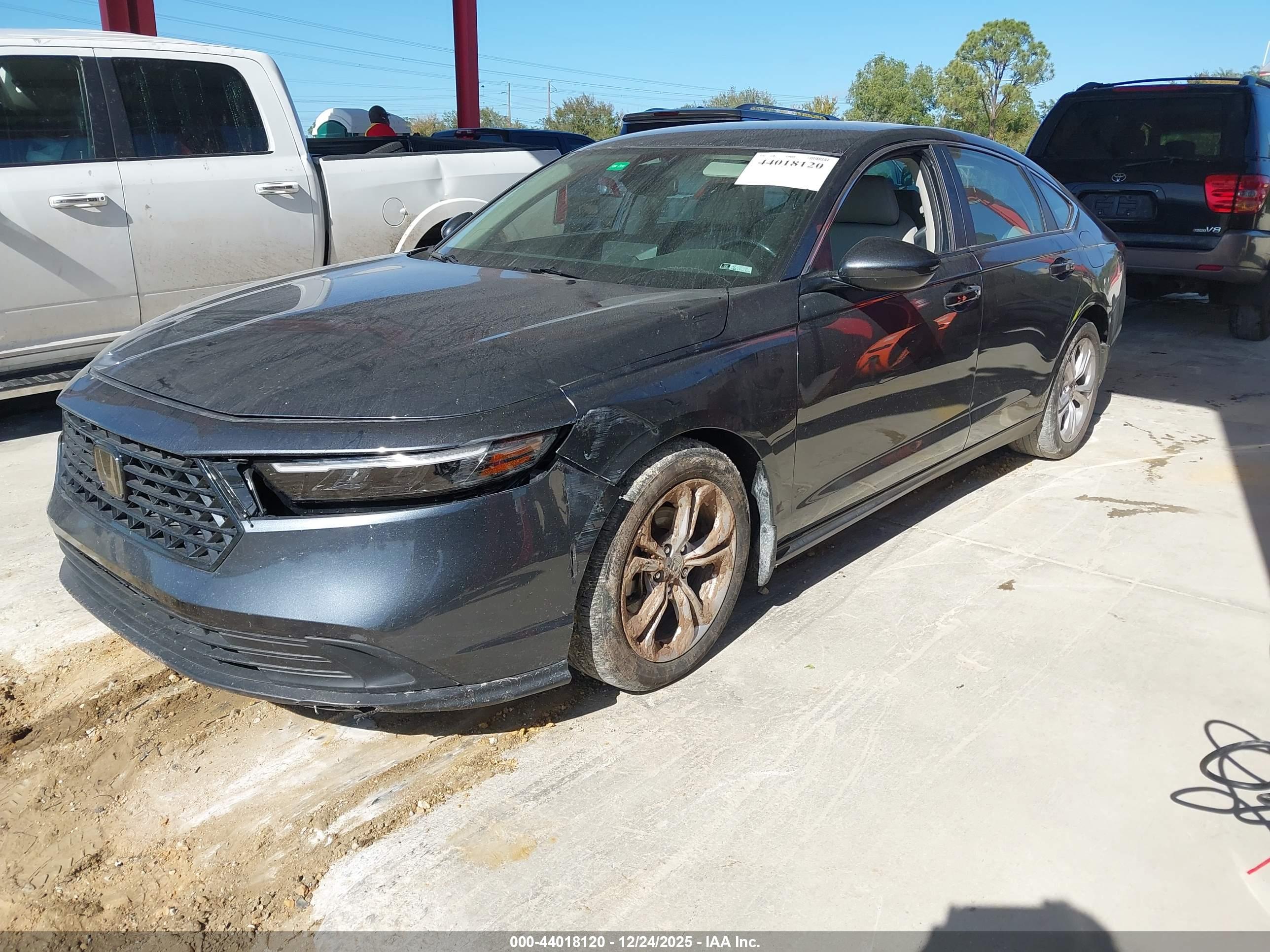 HONDA ACCORD image 2