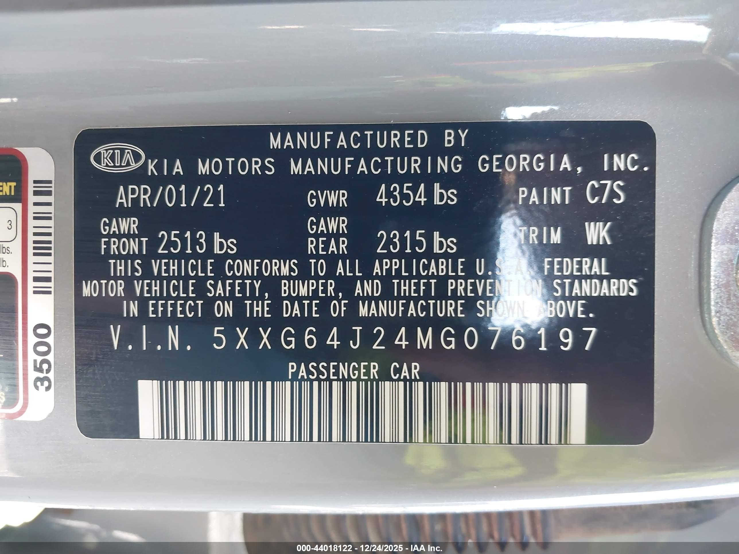 KIA K5 image 9