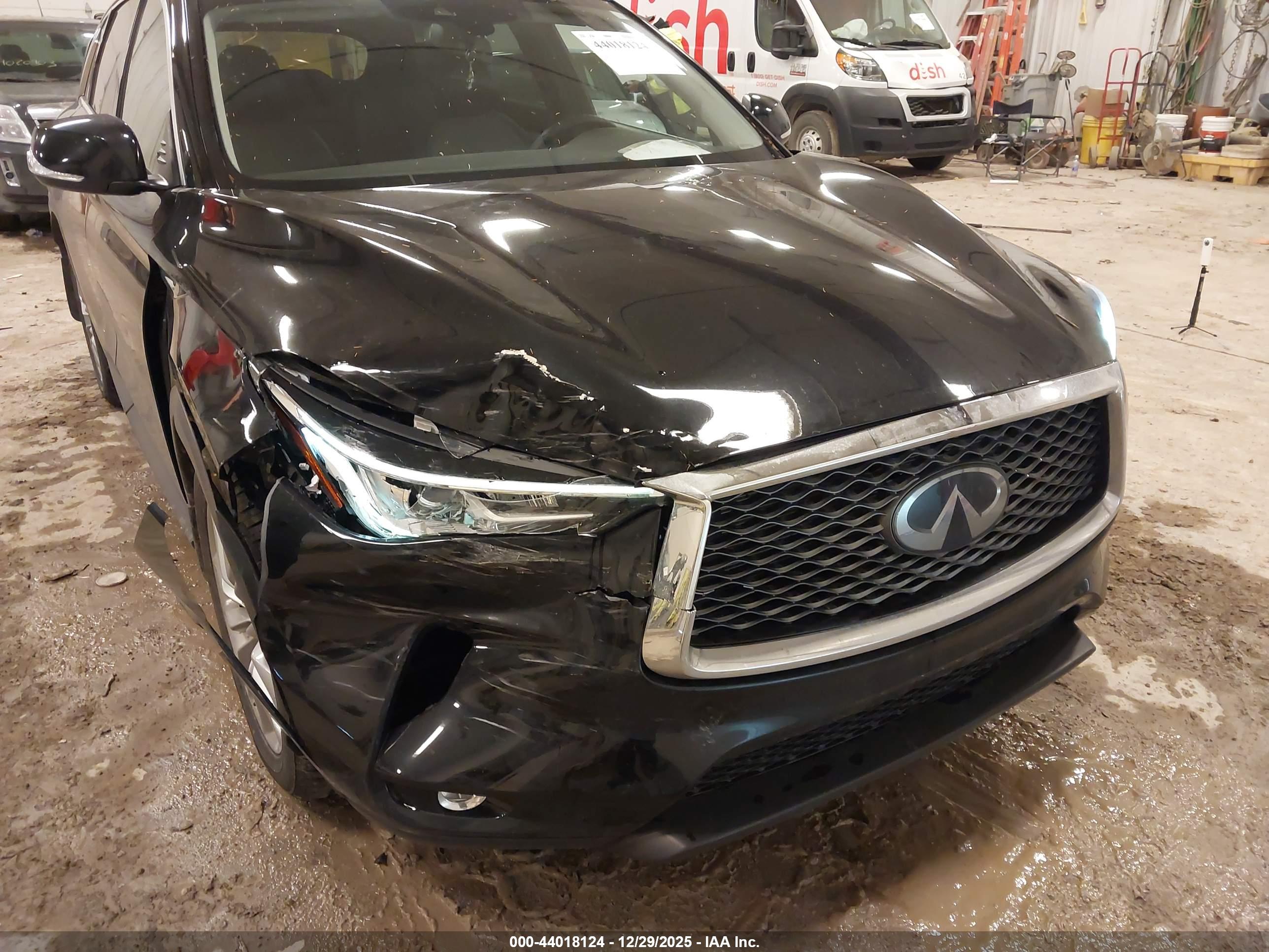INFINITI QX50 image 6