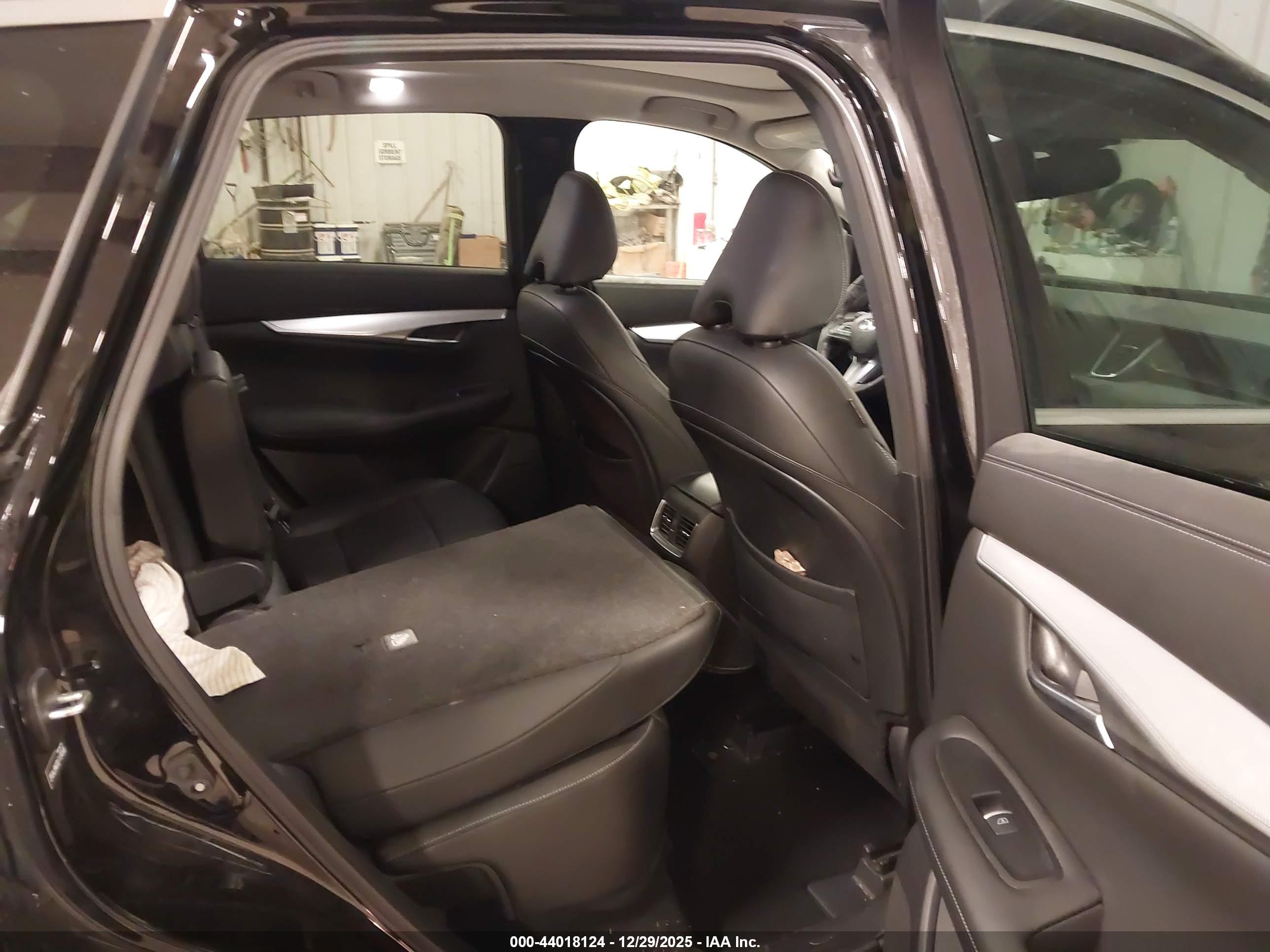 INFINITI QX50 image 8
