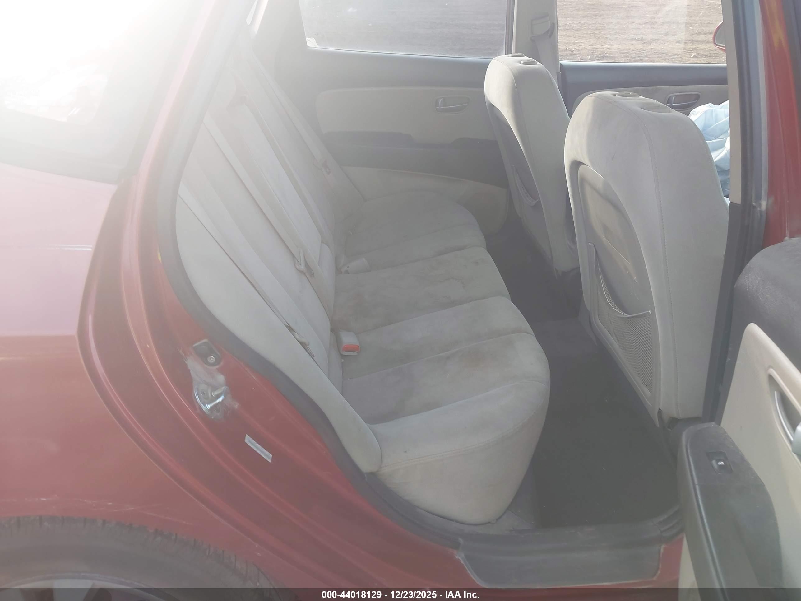 HYUNDAI ELANTRA image 8
