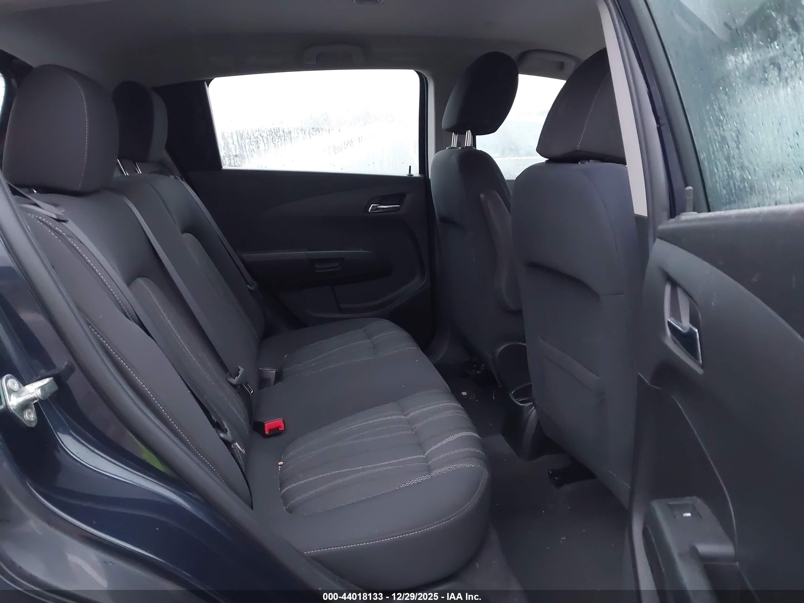 CHEVROLET SONIC image 8