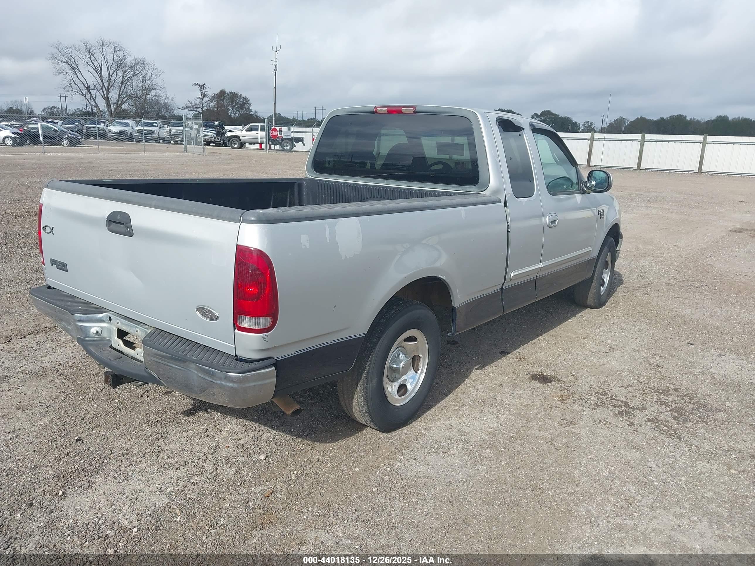 FORD F-150 image 4