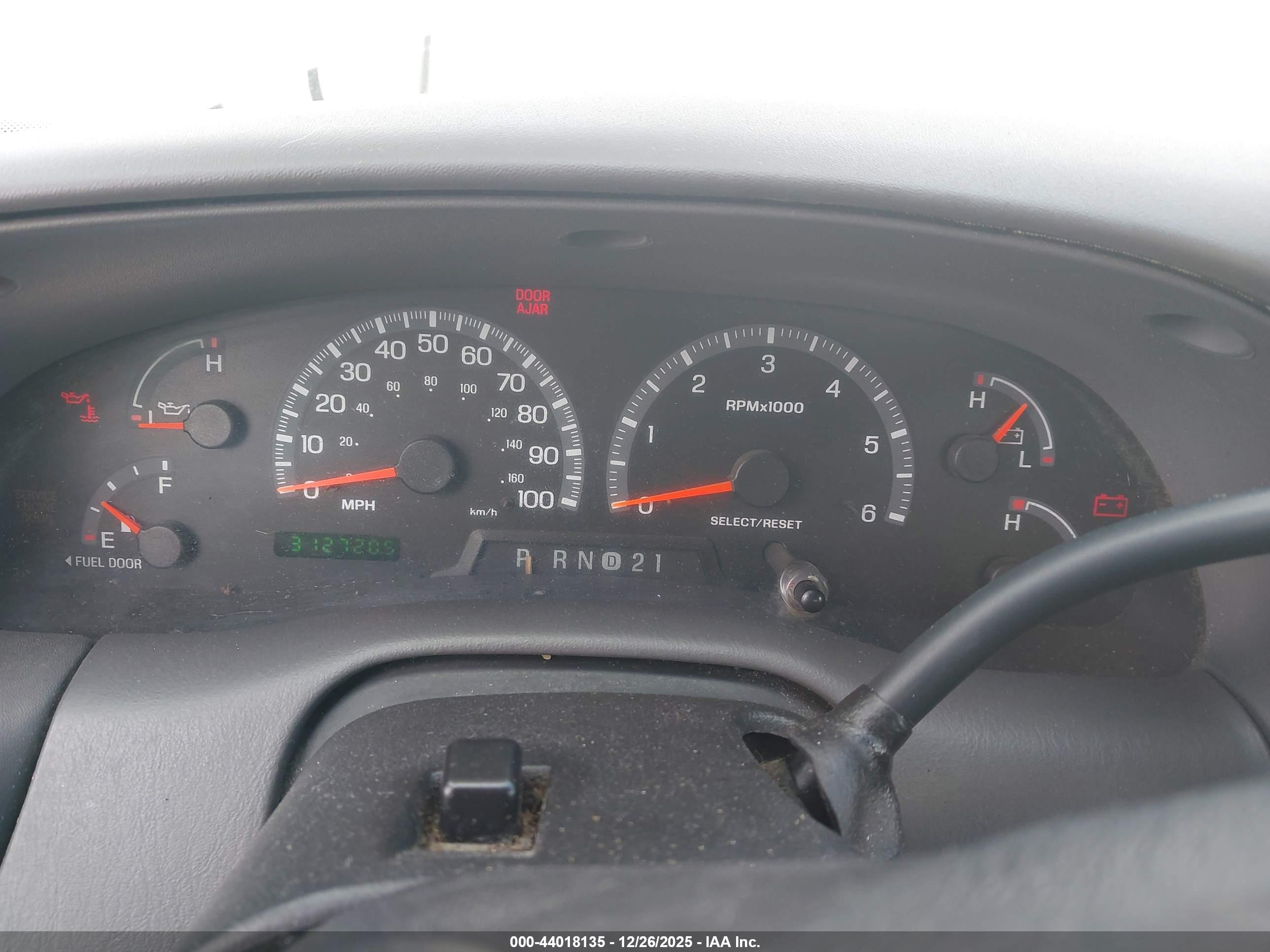 FORD F-150 image 7