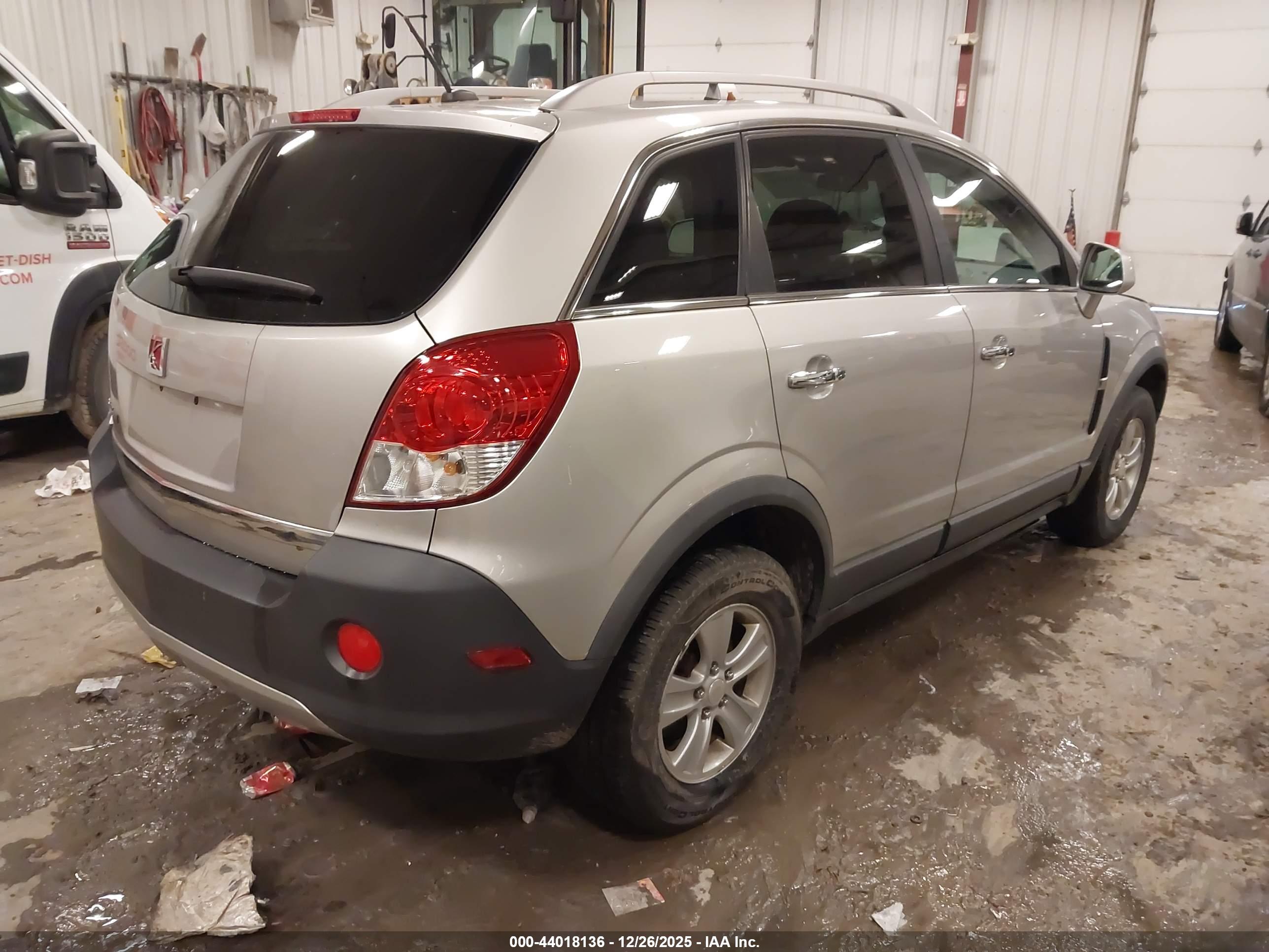 SATURN VUE image 4