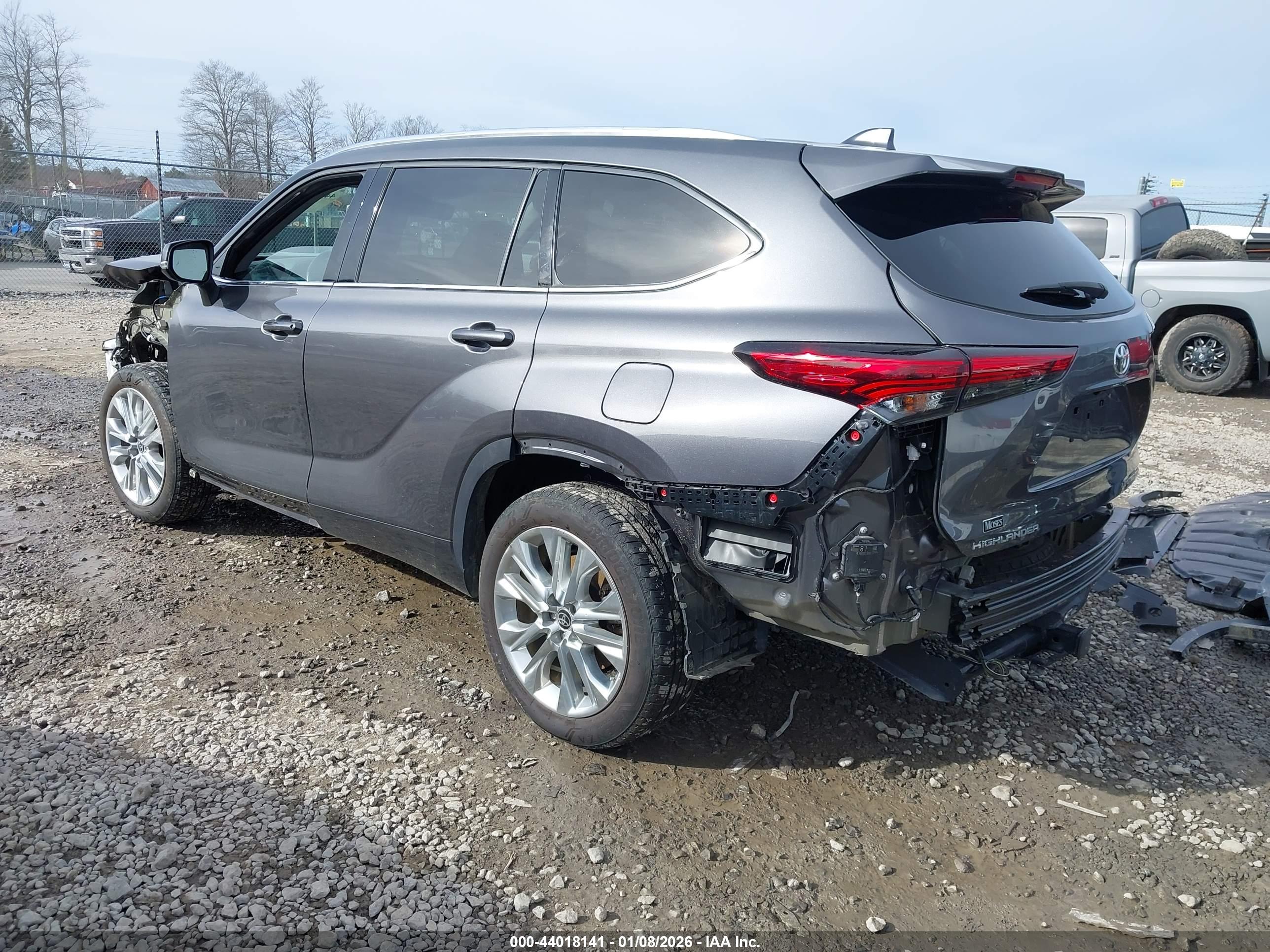 TOYOTA HIGHLANDER image 3