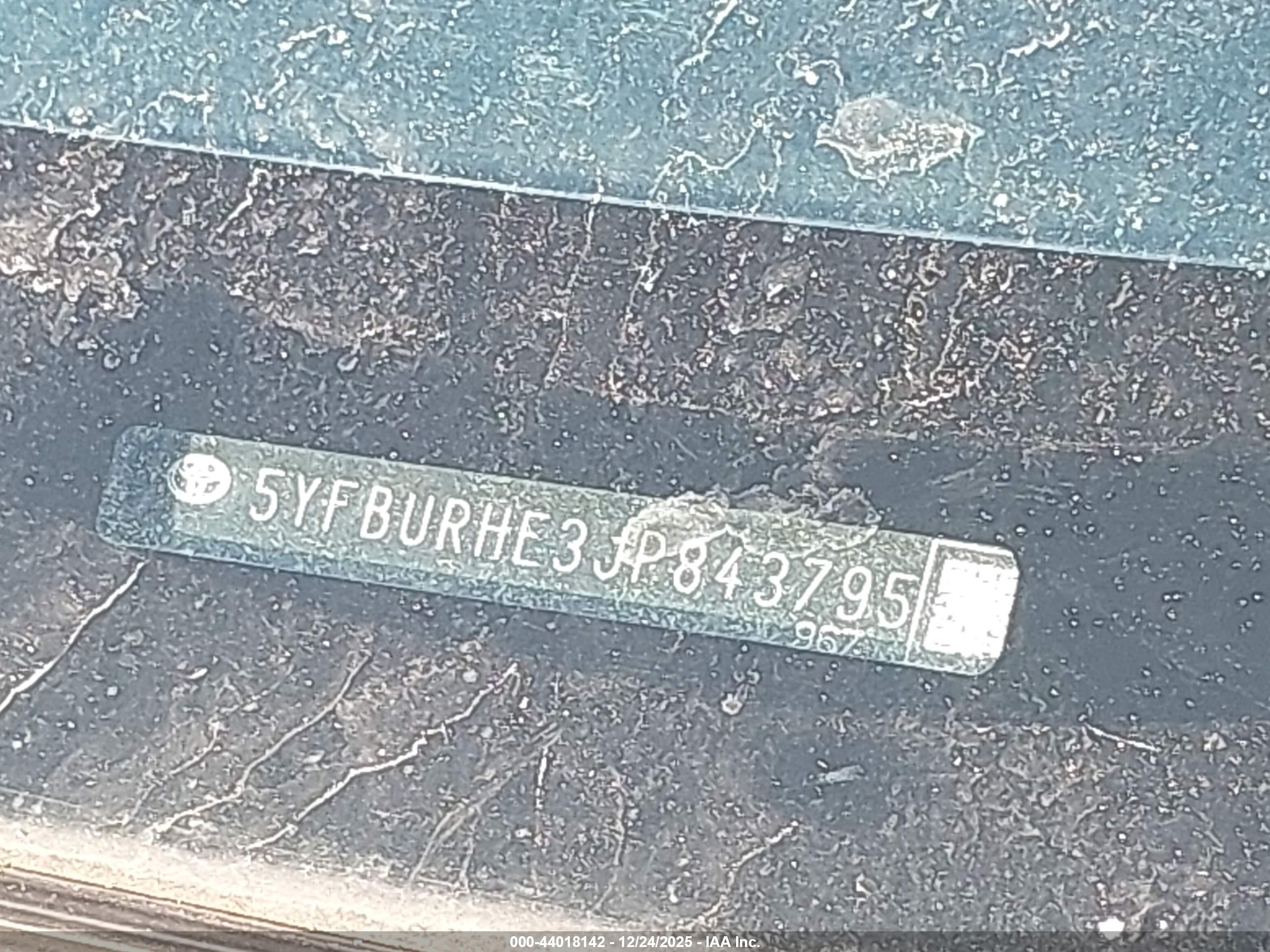 TOYOTA COROLLA image 9
