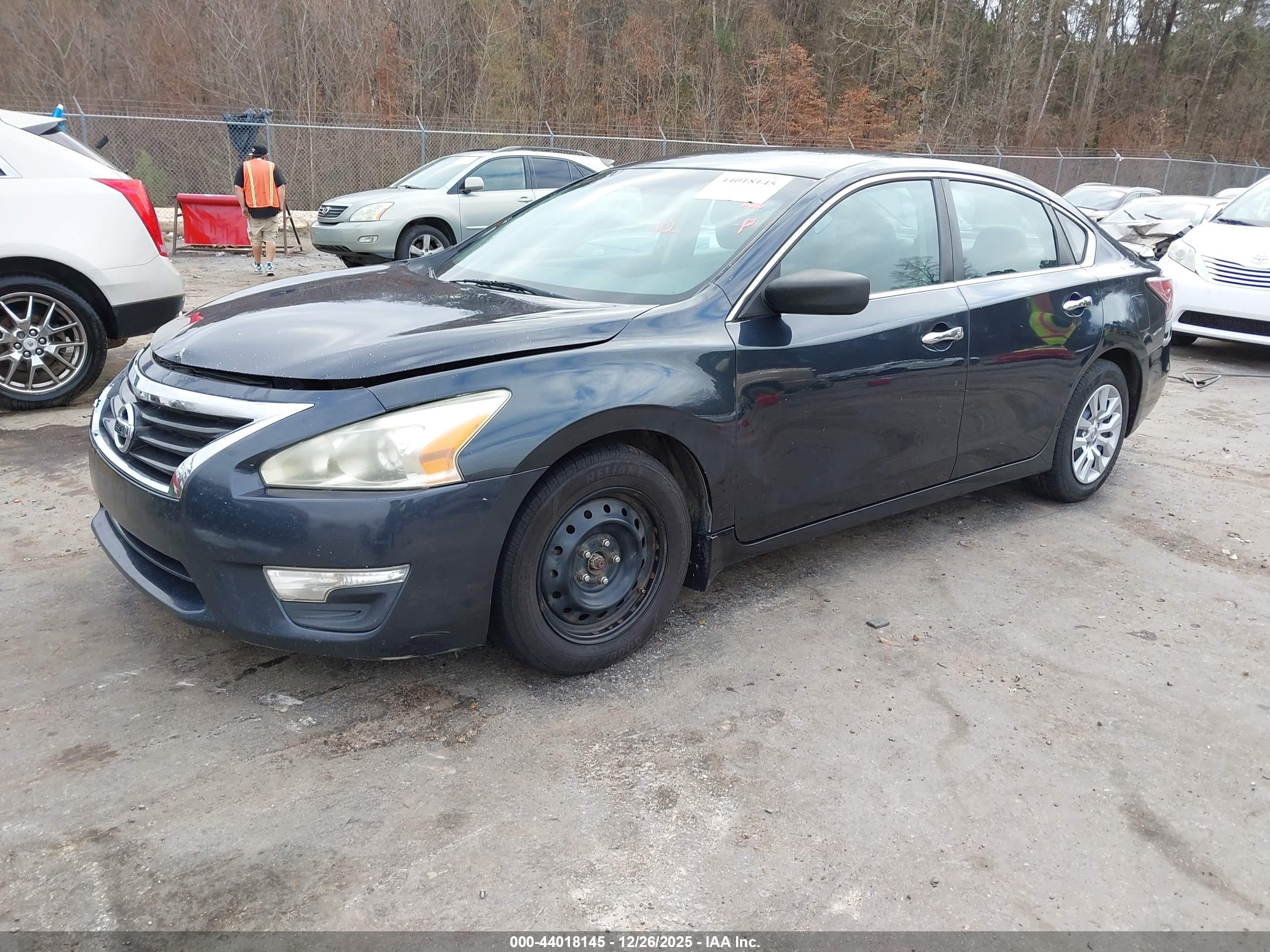 NISSAN ALTIMA image 2