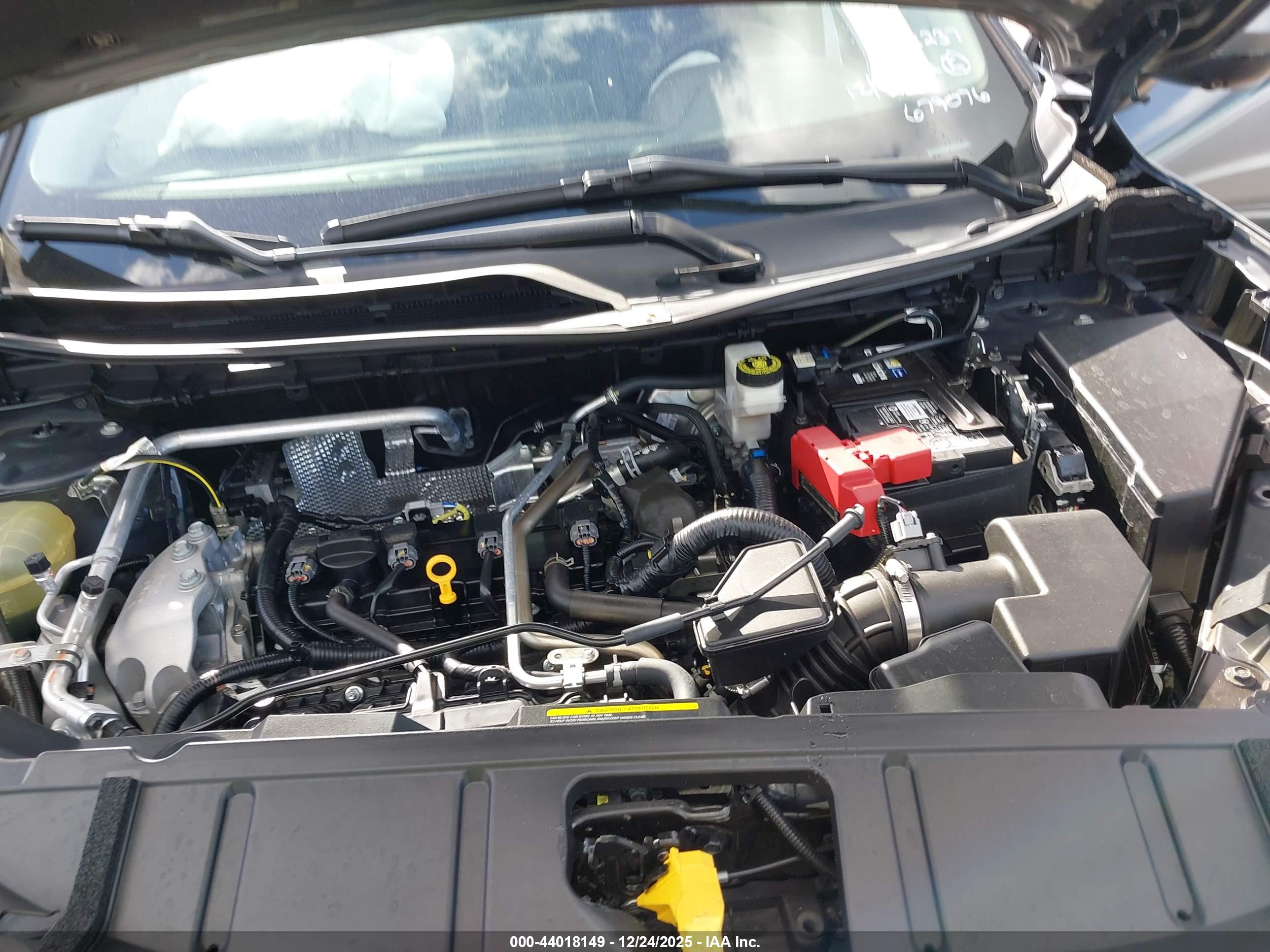 NISSAN ROGUE image 10