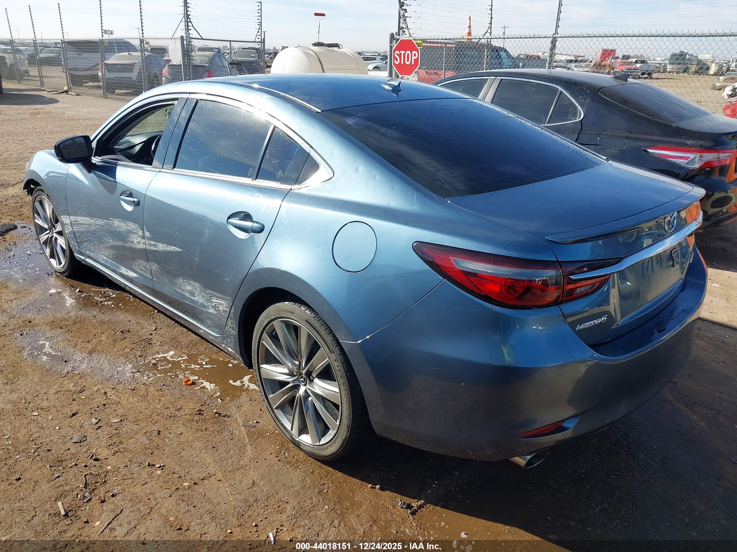 MAZDA MAZDA6 image 3