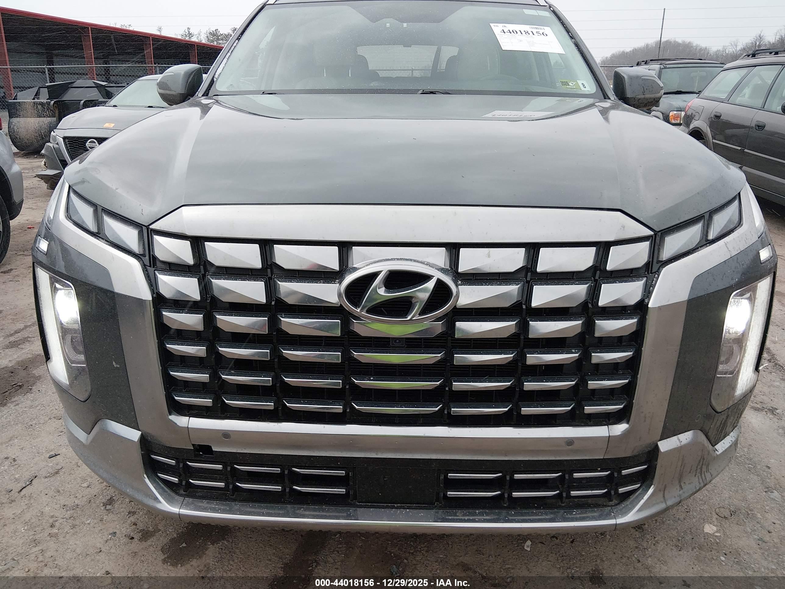 HYUNDAI PALISADE image 6