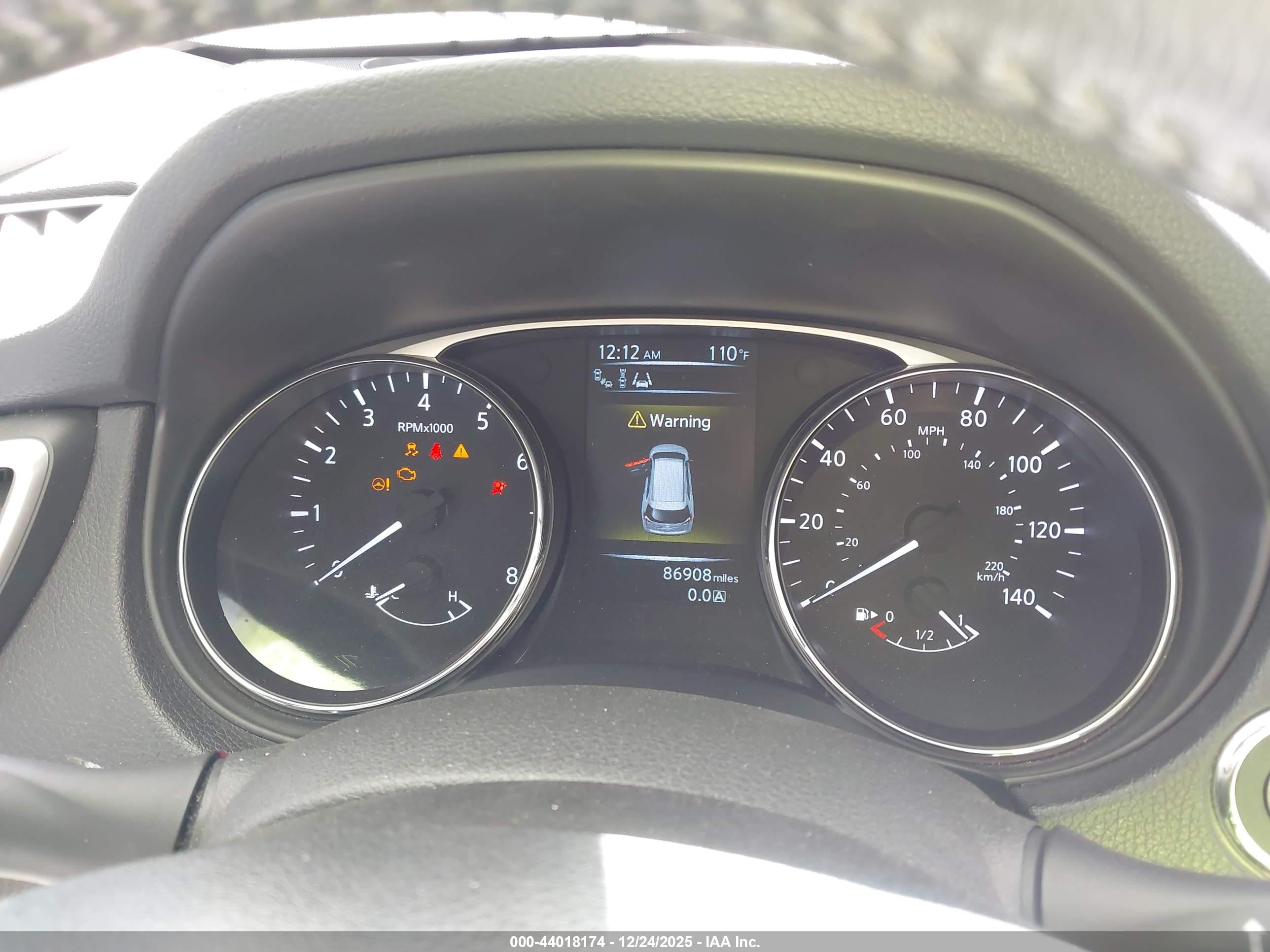 NISSAN ROGUE image 7