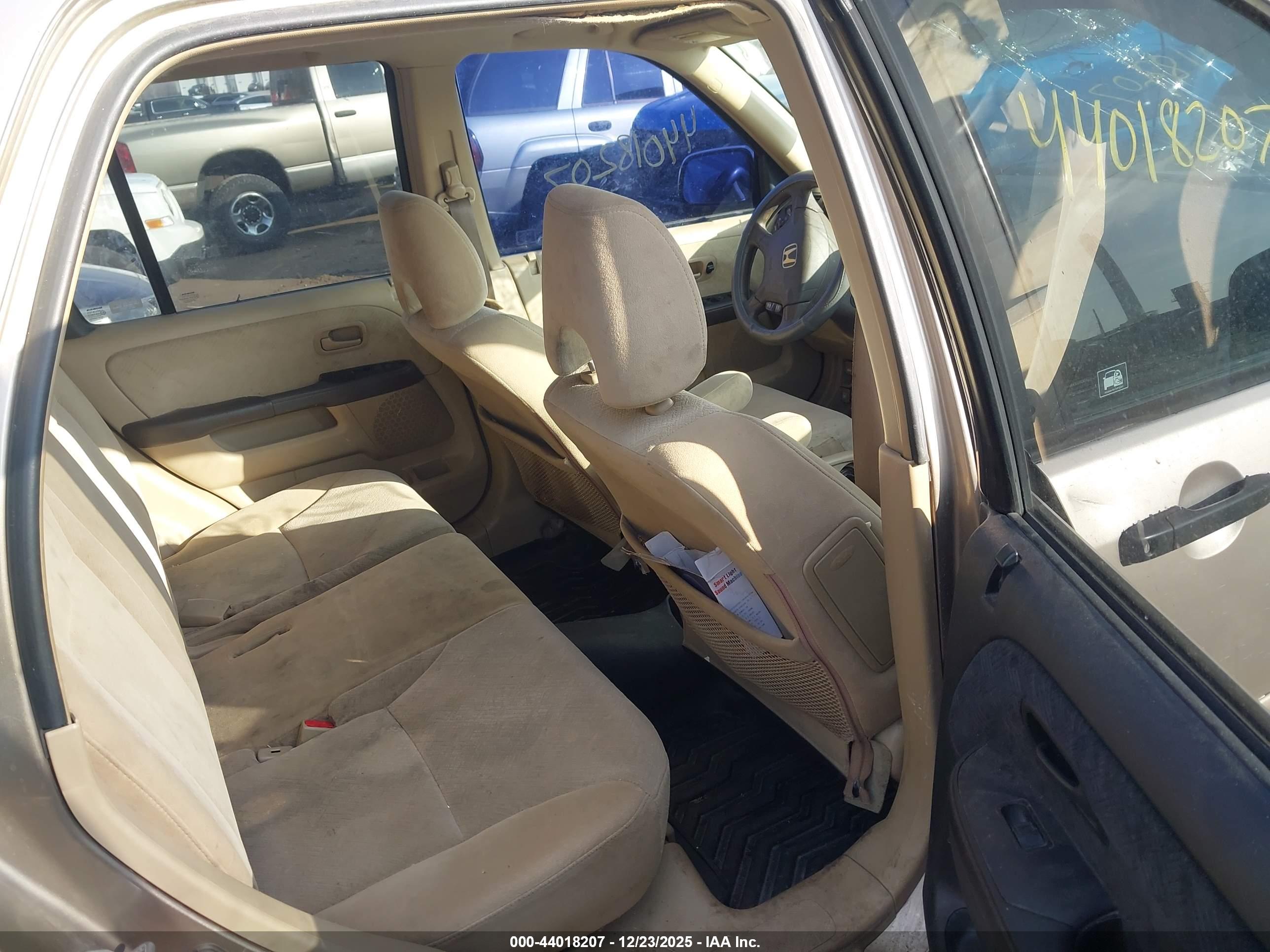 HONDA CR-V image 8