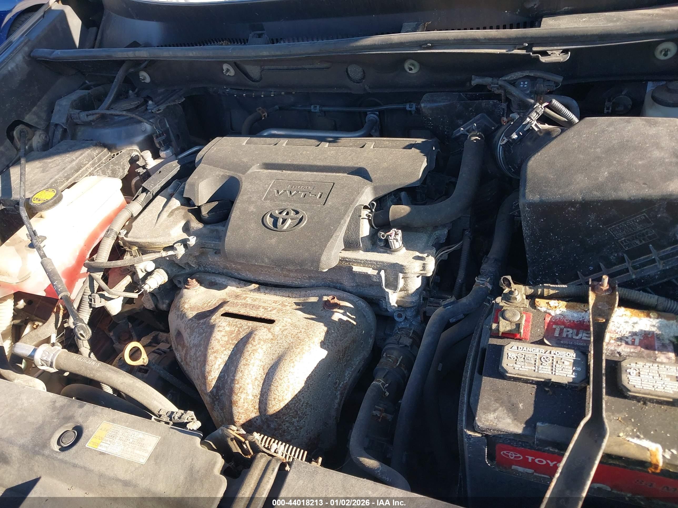 TOYOTA RAV4 image 10