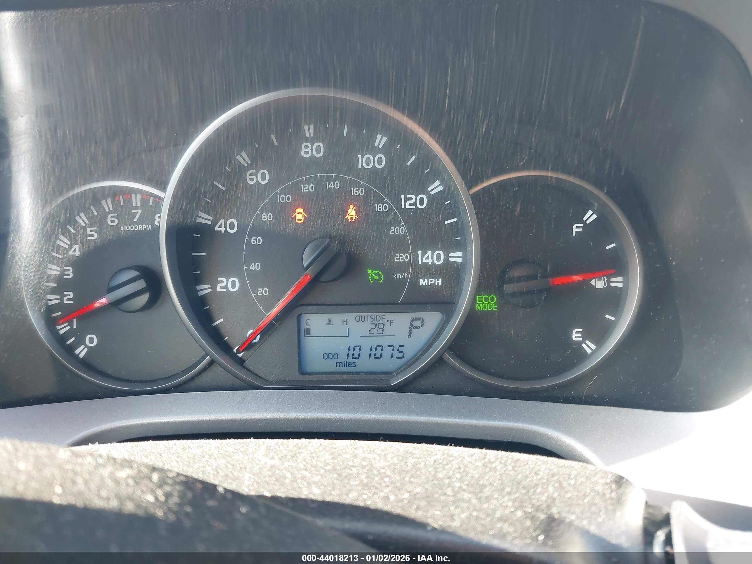 TOYOTA RAV4 image 7