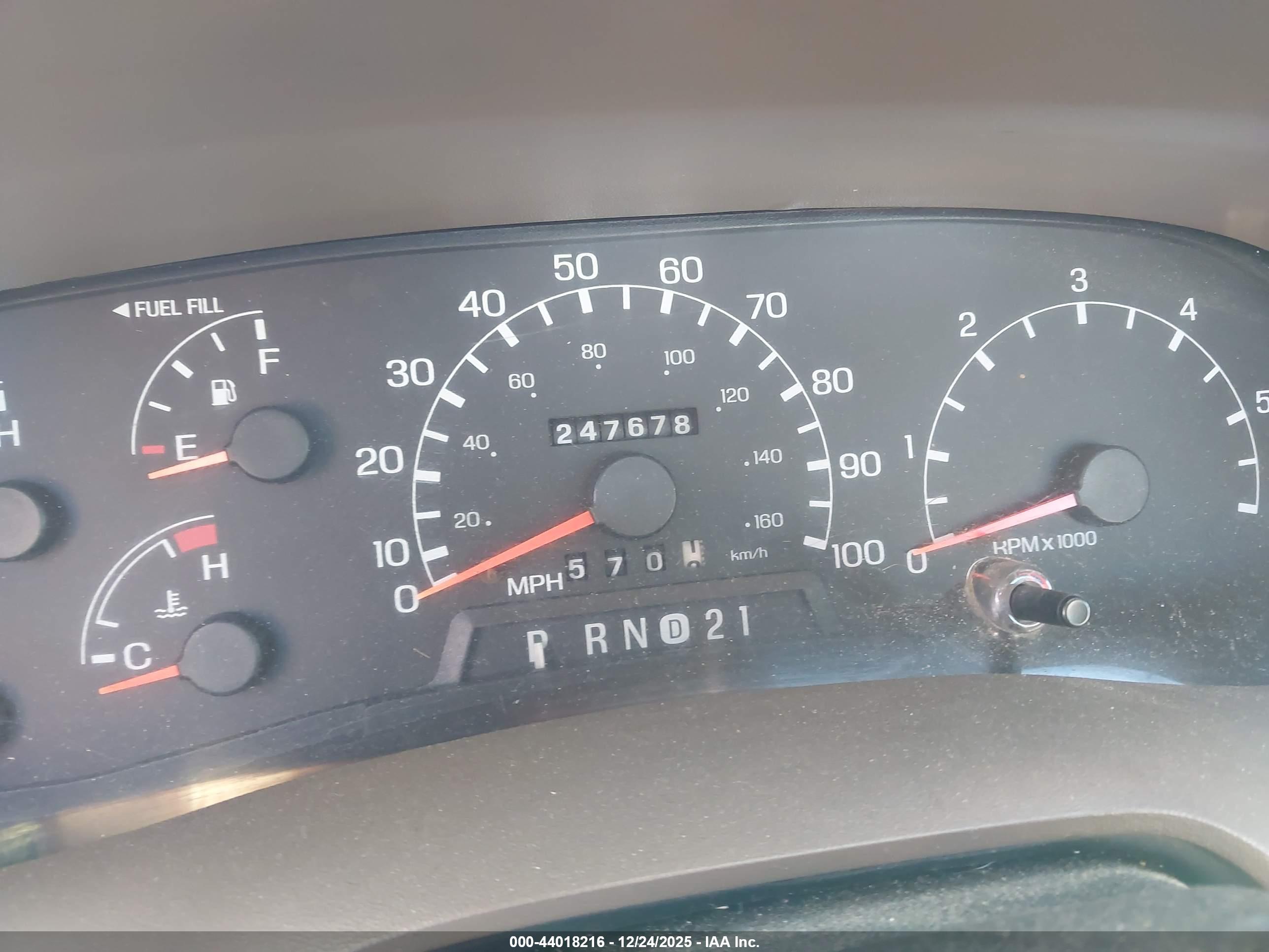 FORD F-250 image 7