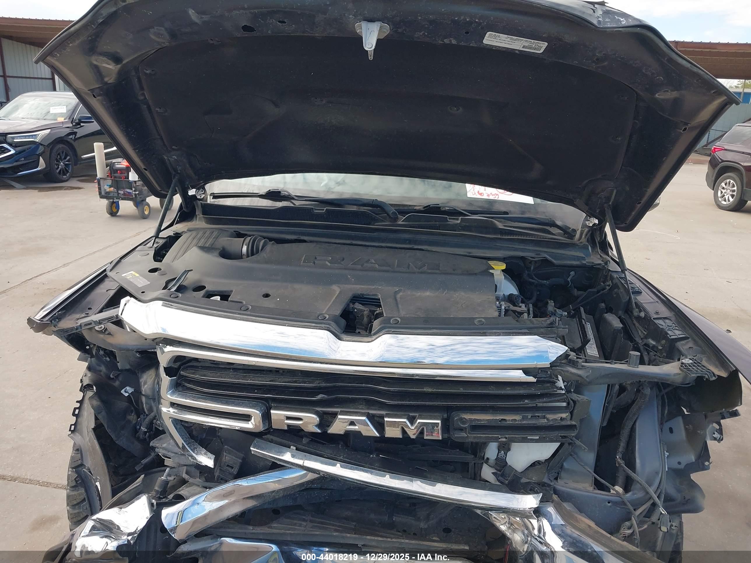 RAM 1500 image 10