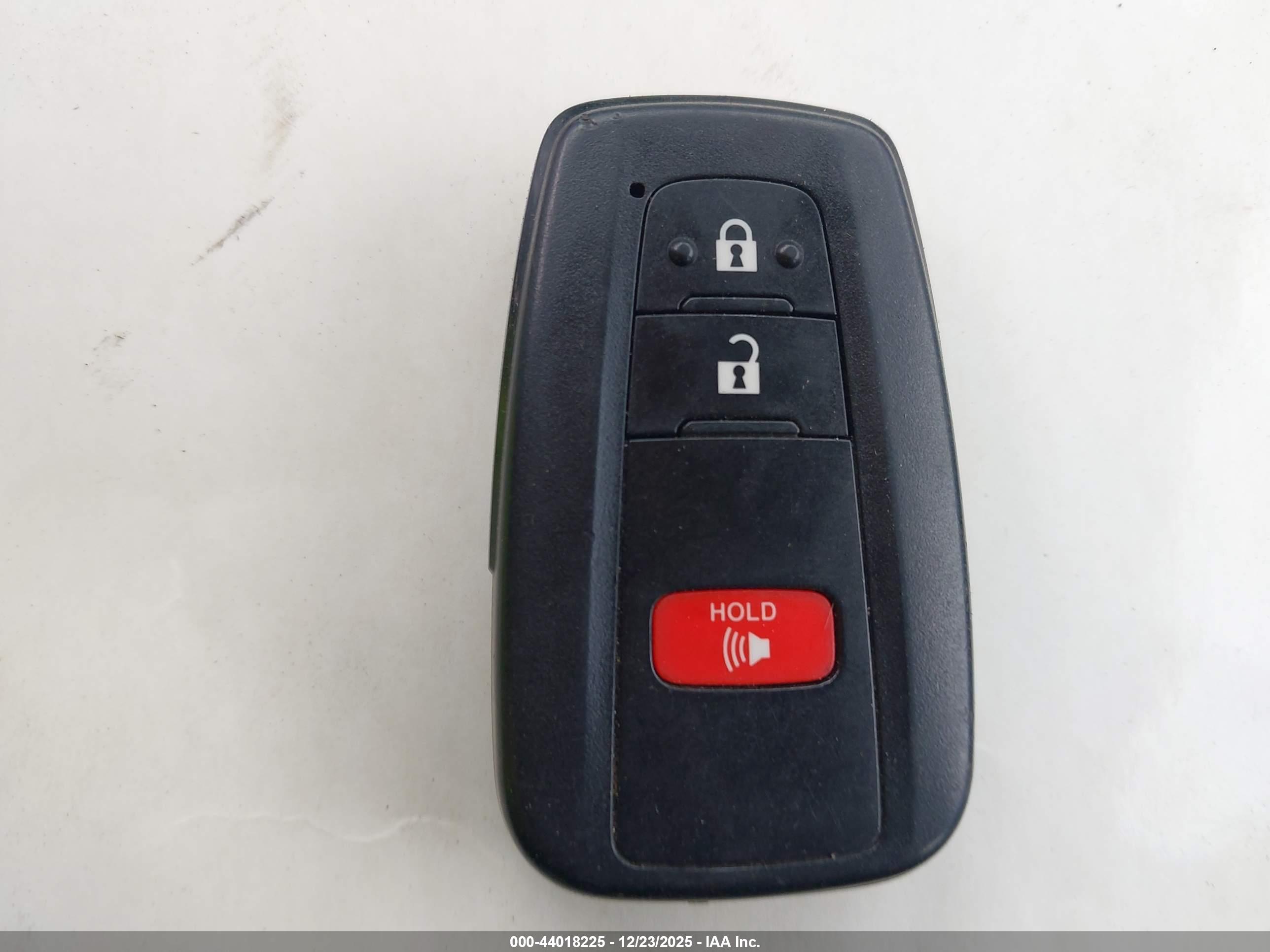 TOYOTA PRIUS image 11