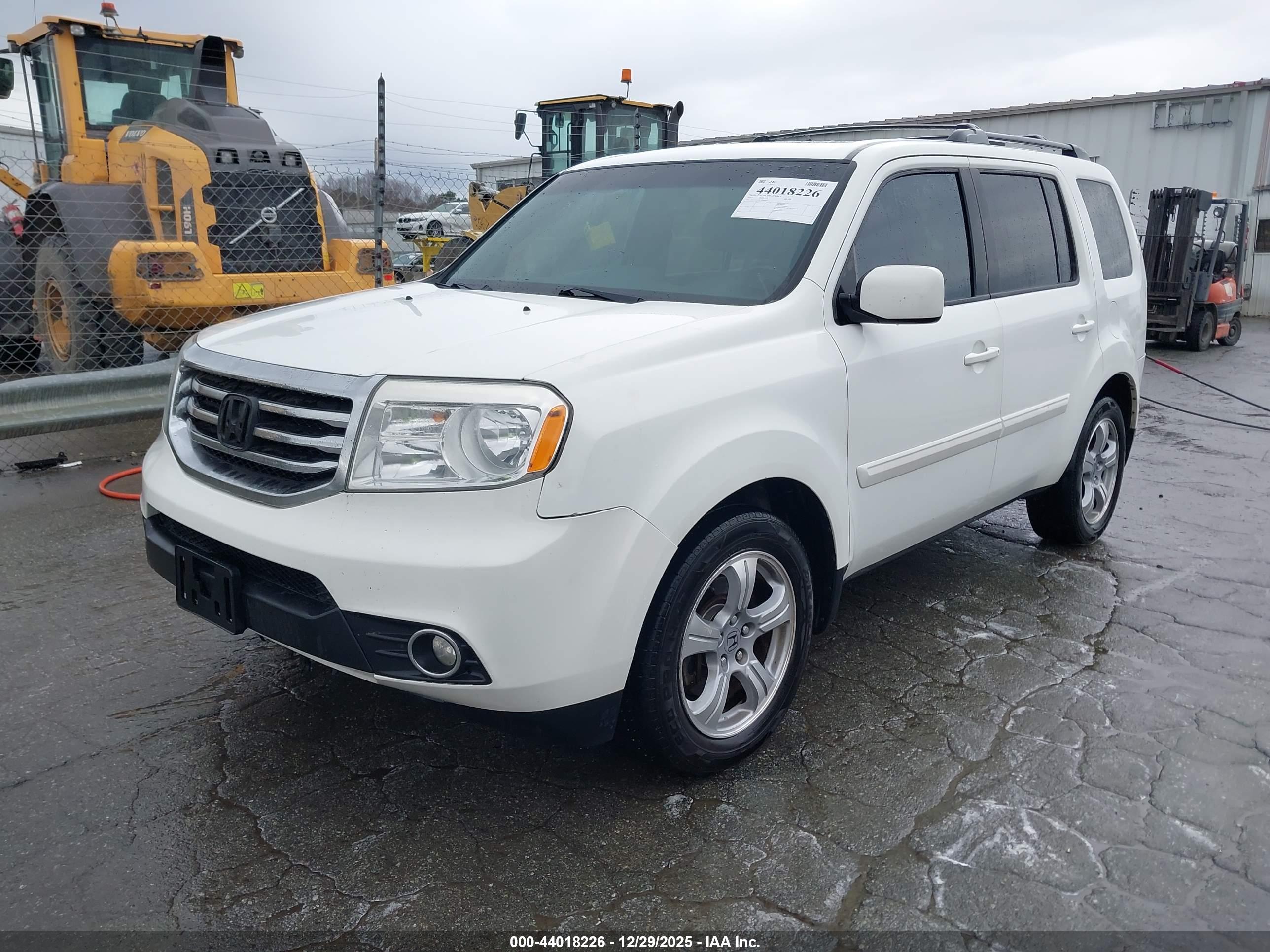 HONDA PILOT image 2