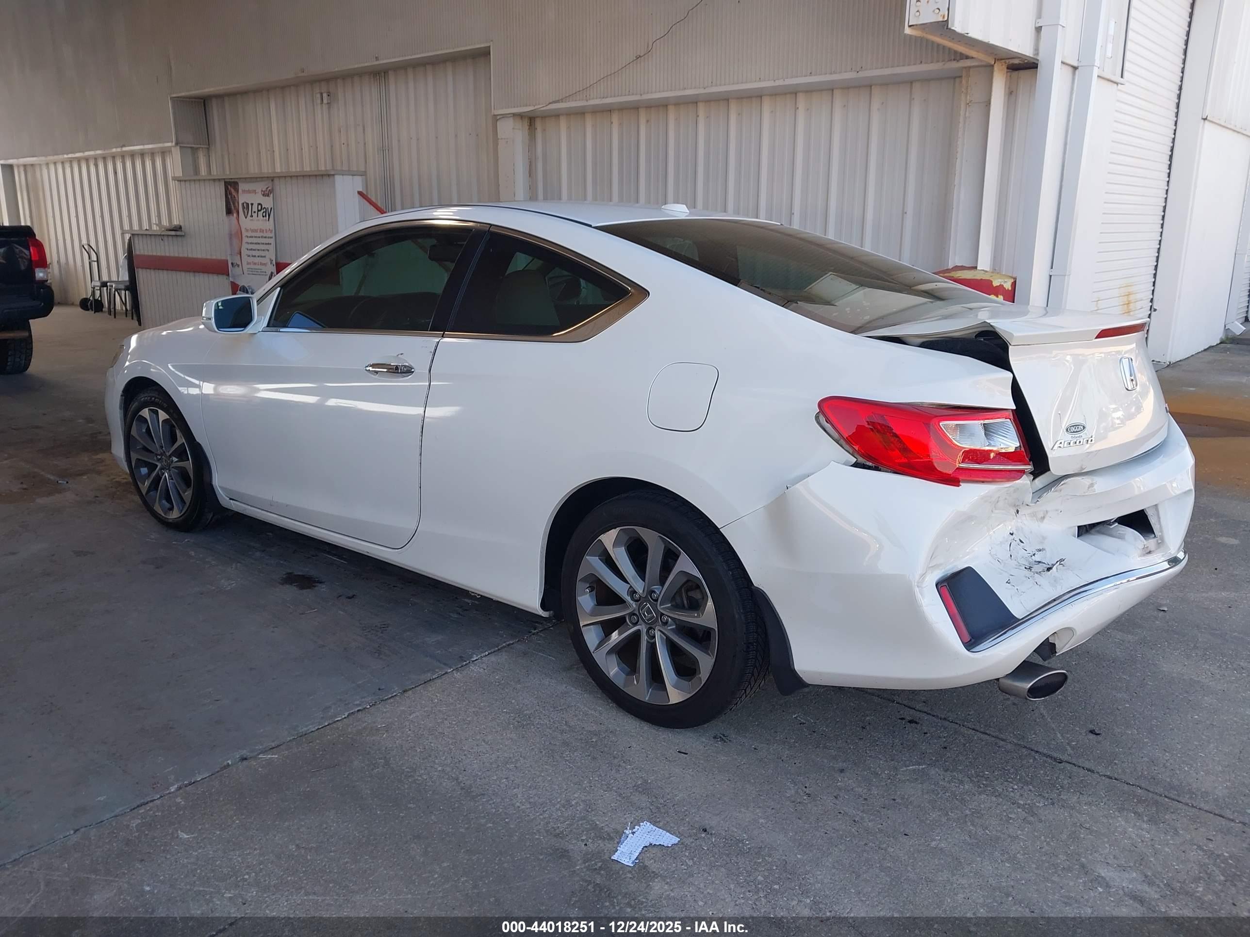 HONDA ACCORD image 3