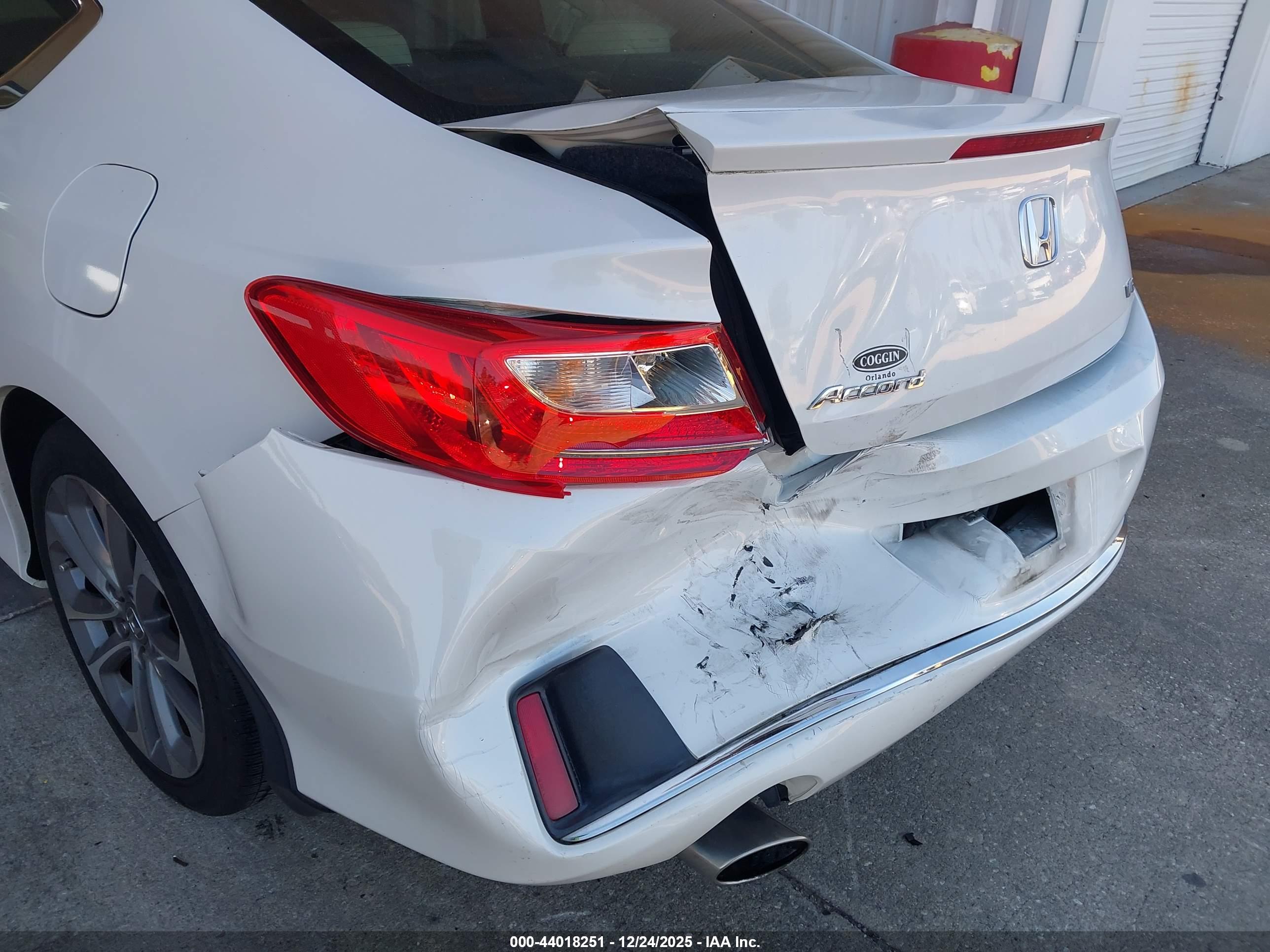 HONDA ACCORD image 6