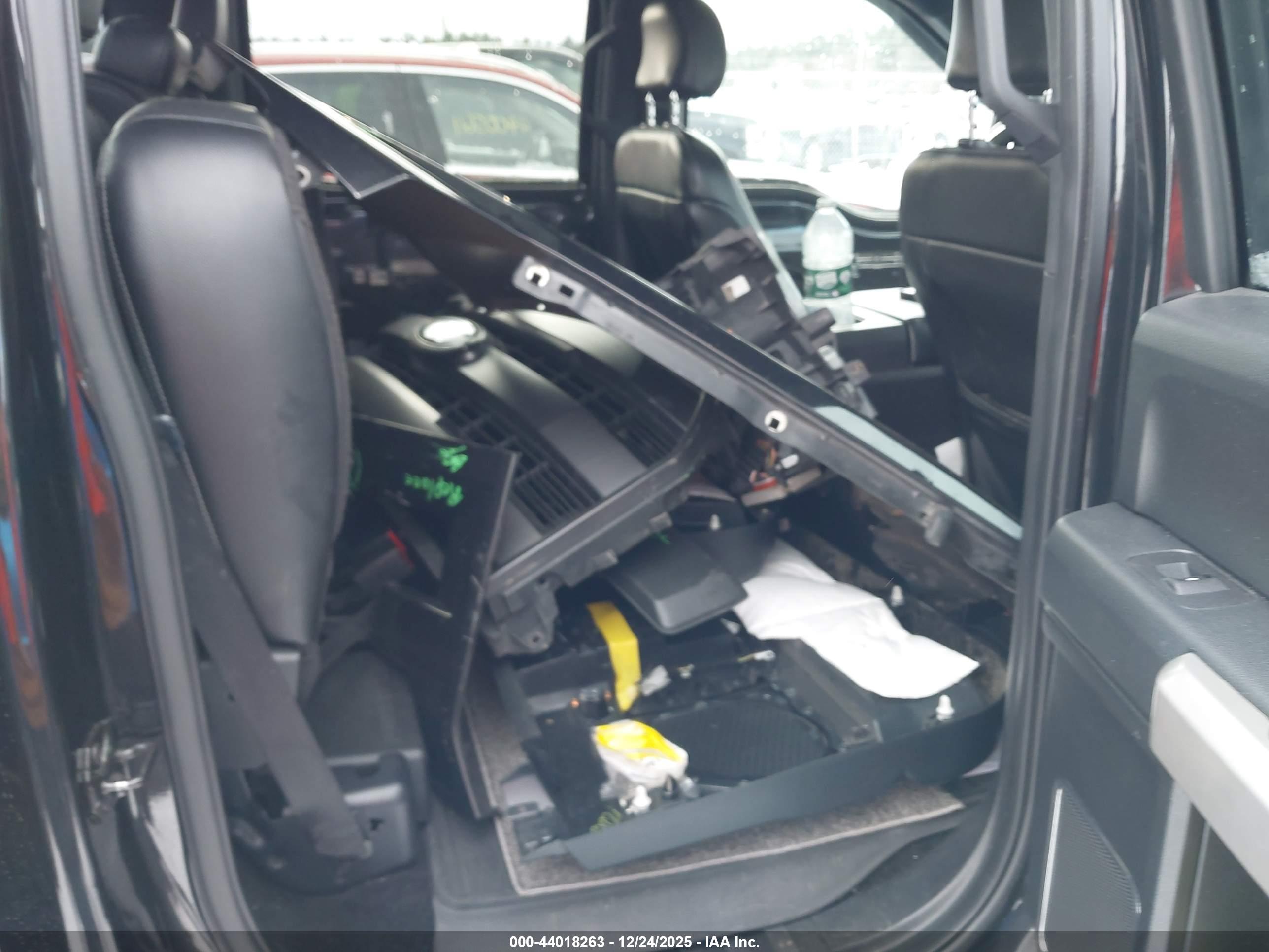 FORD F-150 image 8