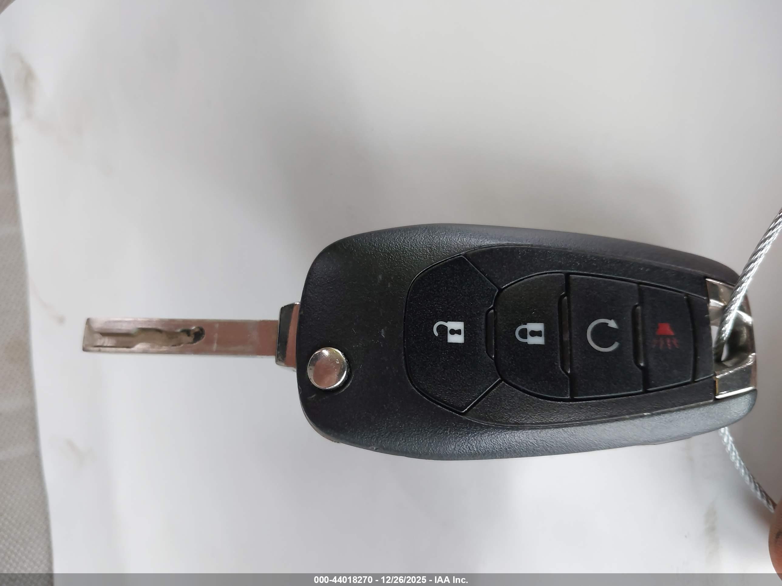 CHEVROLET TRAX image 11