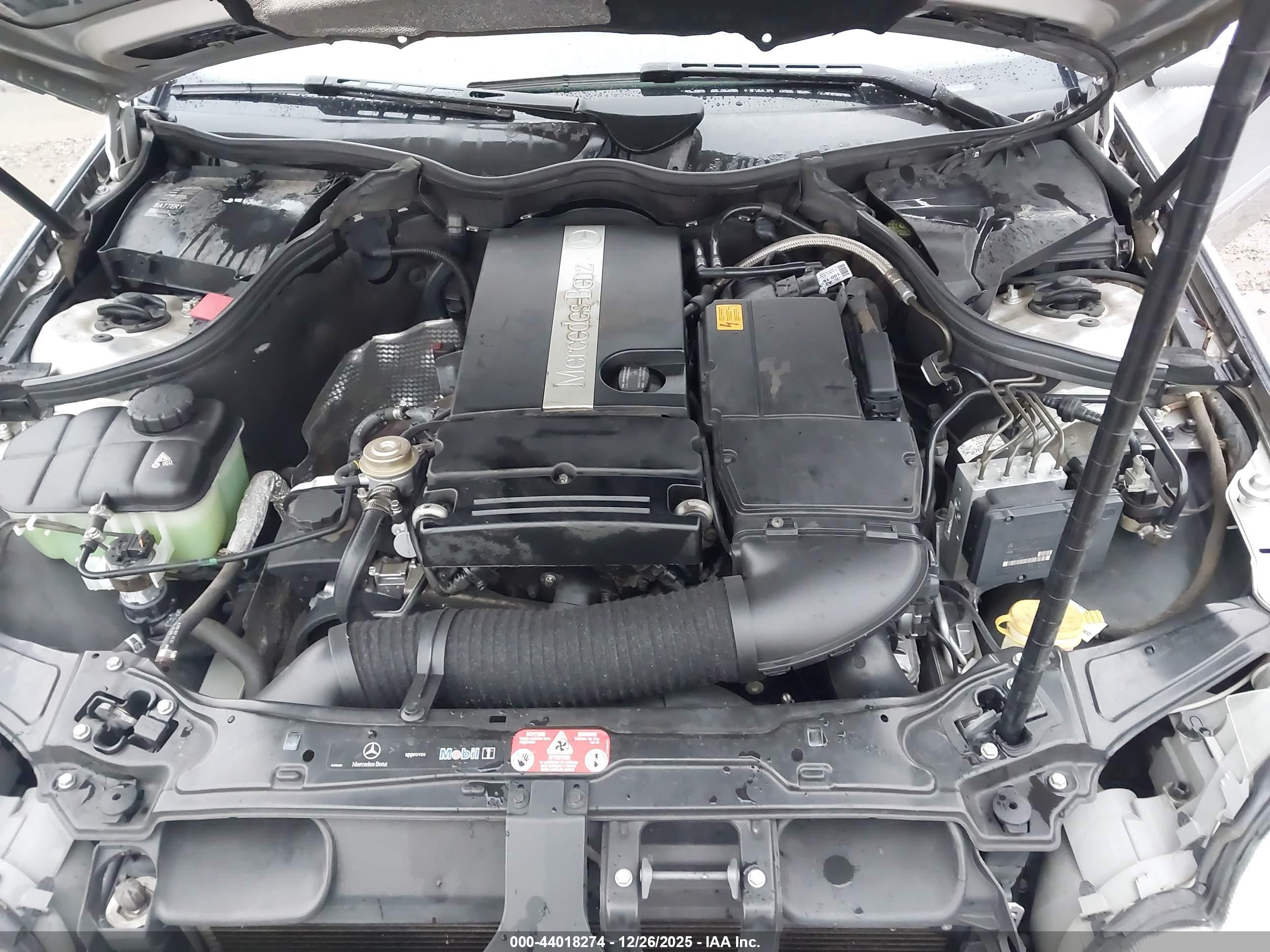 MERCEDES-BENZ C image 10