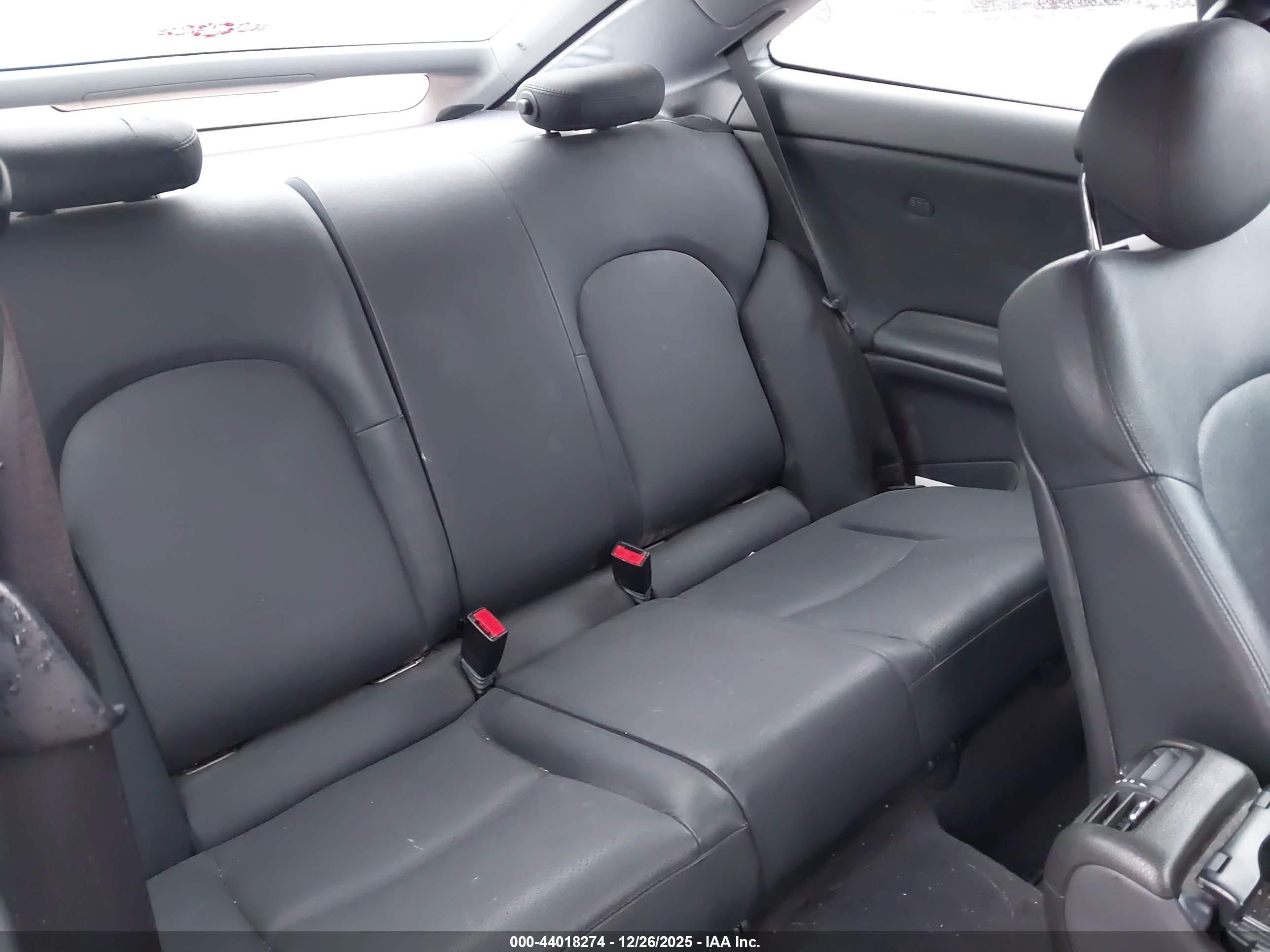 MERCEDES-BENZ C image 8