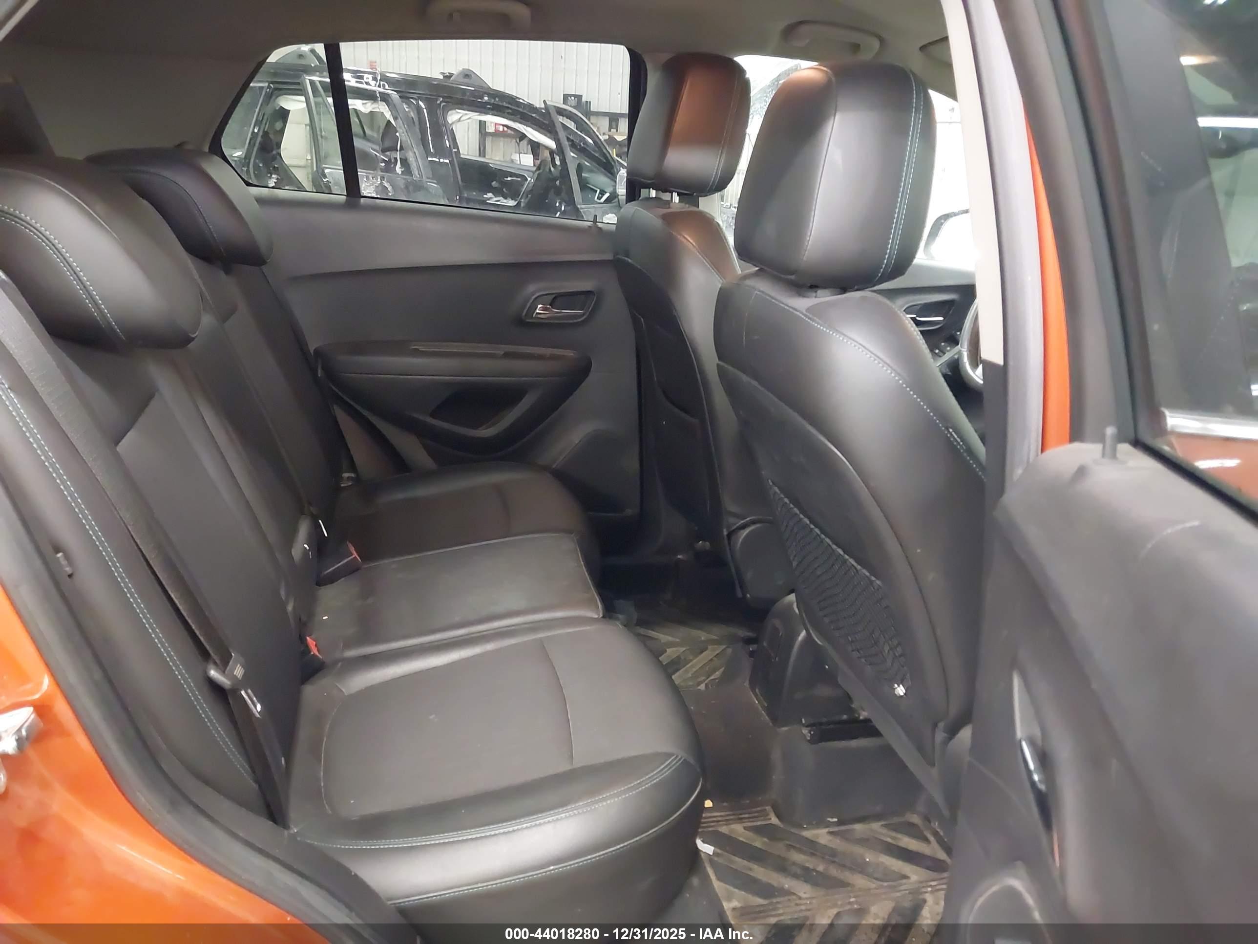 CHEVROLET TRAX image 8