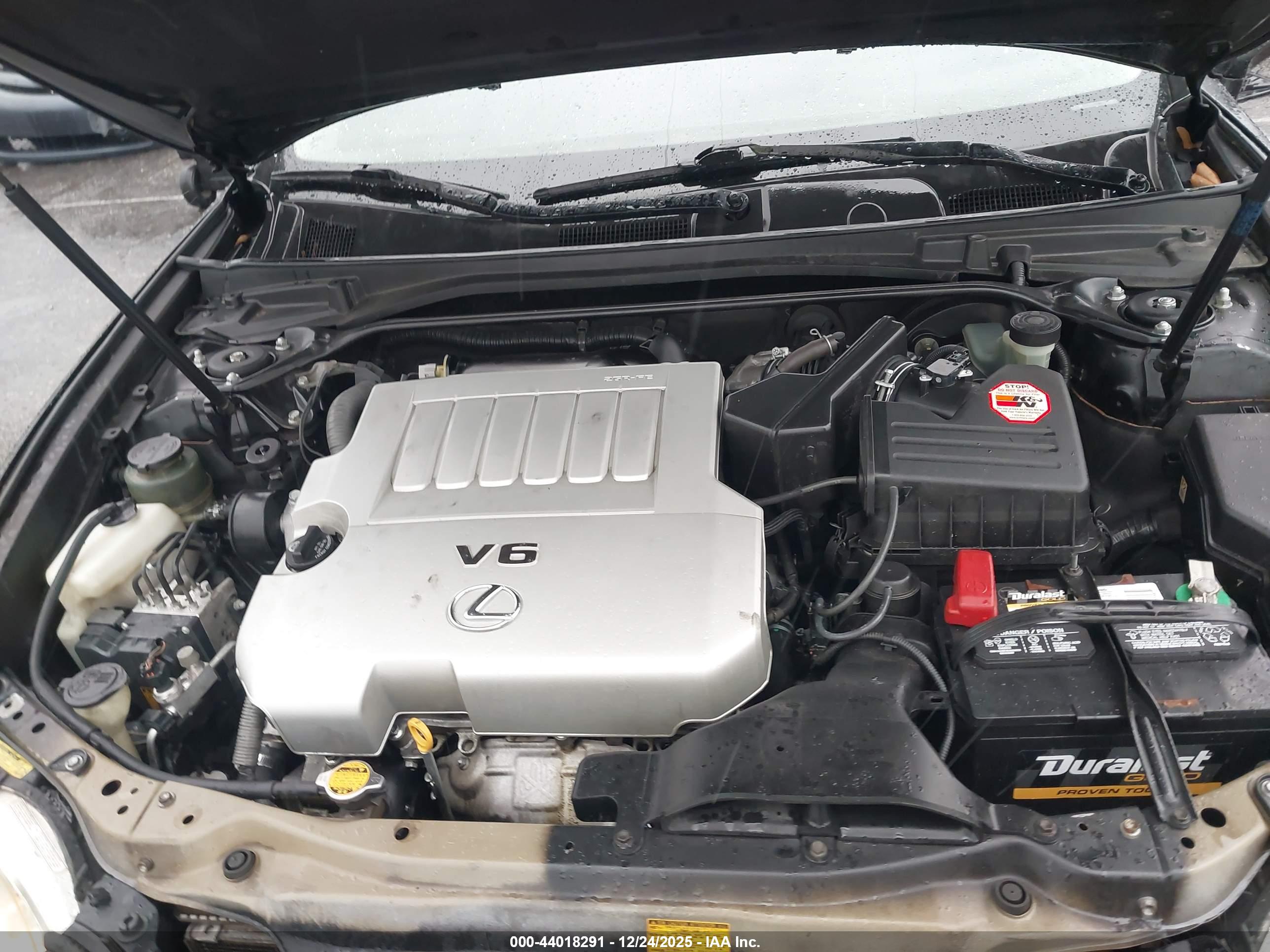 LEXUS ES image 10