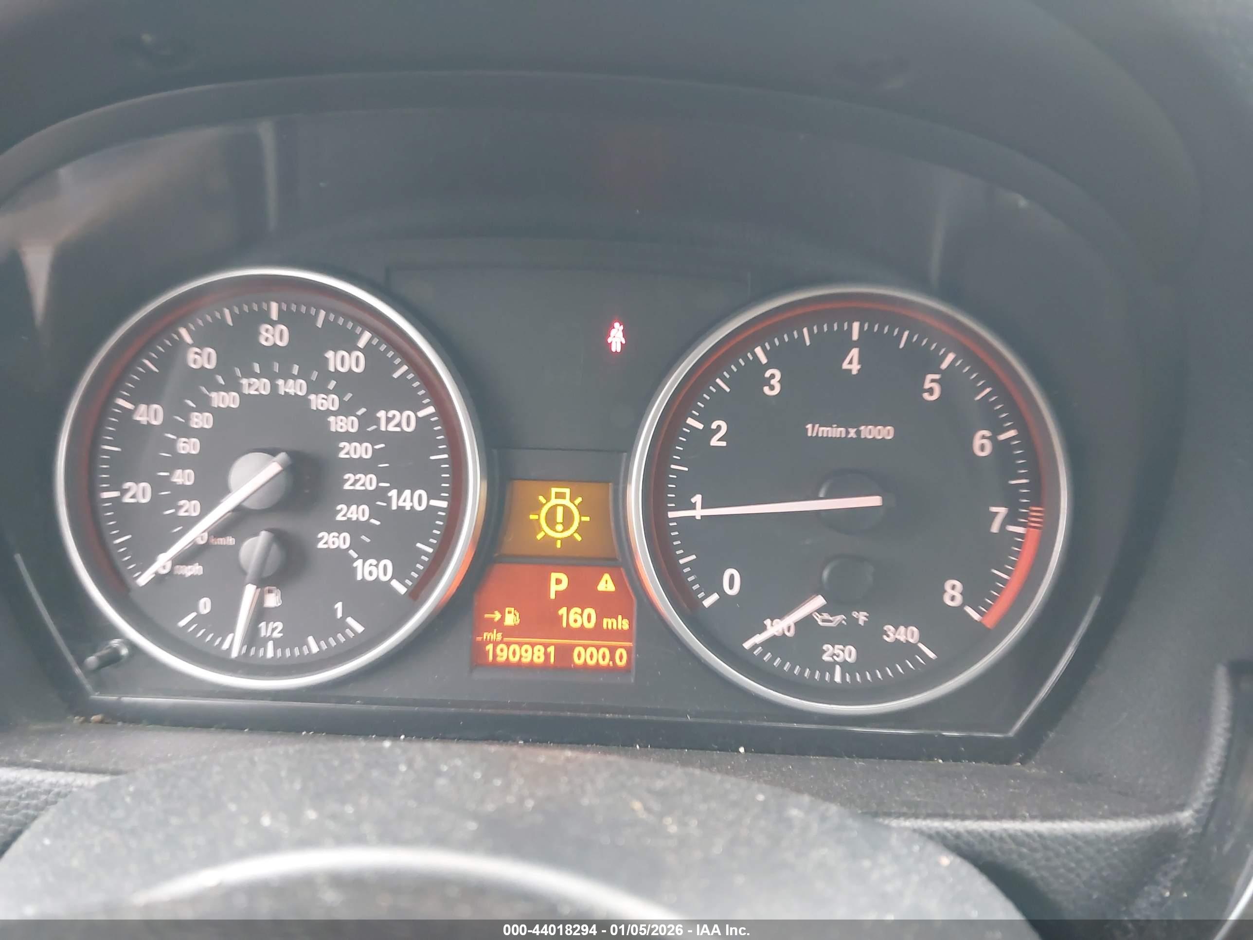 BMW 328XI image 7