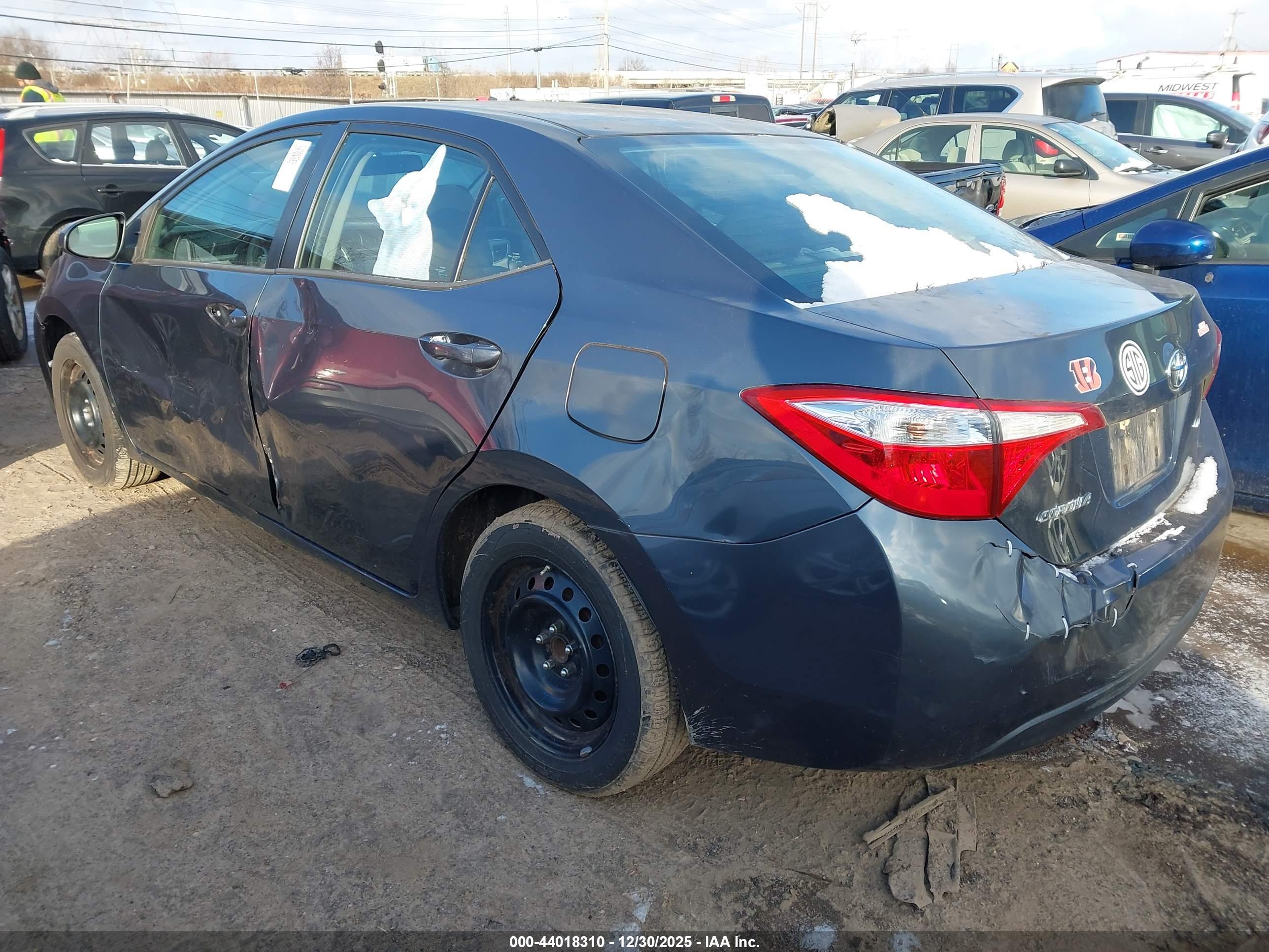 TOYOTA COROLLA image 3