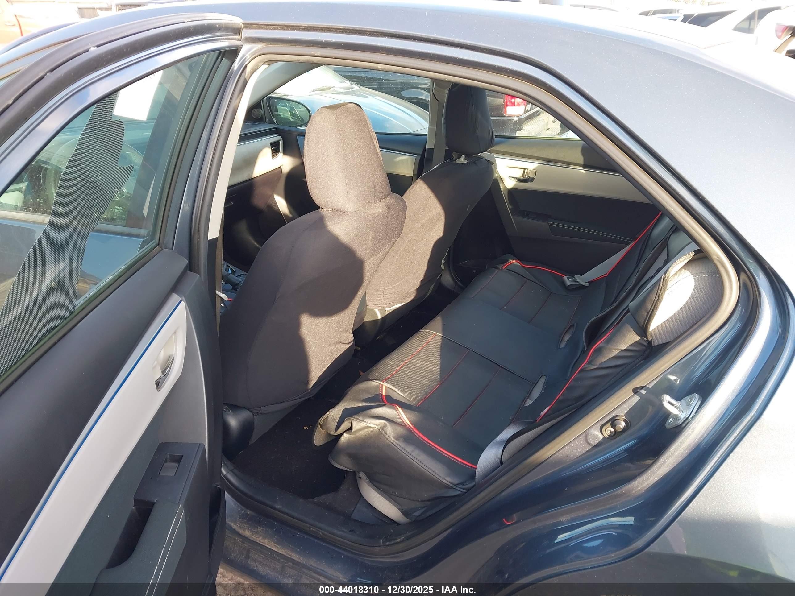 TOYOTA COROLLA image 8
