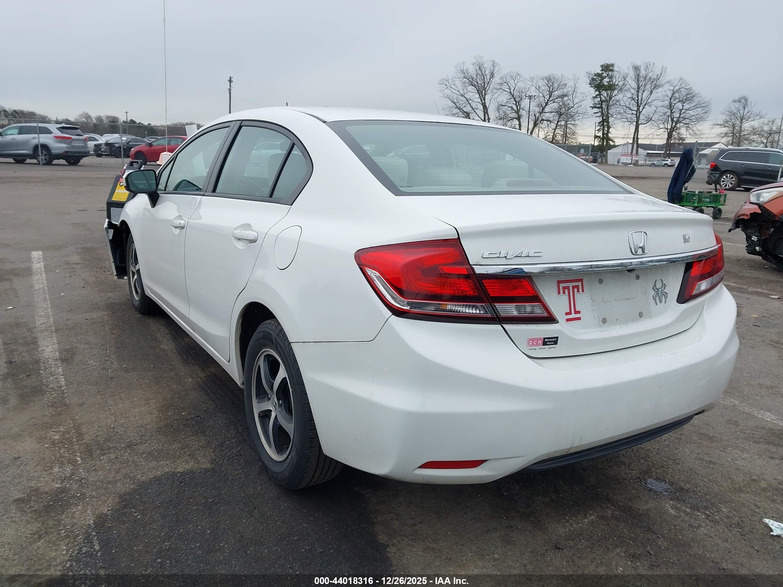 HONDA CIVIC image 3