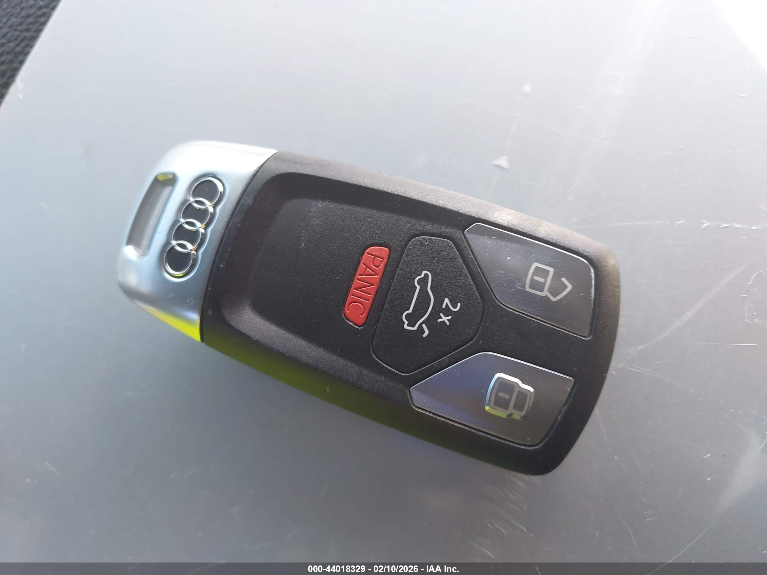 AUDI Q7 image 11