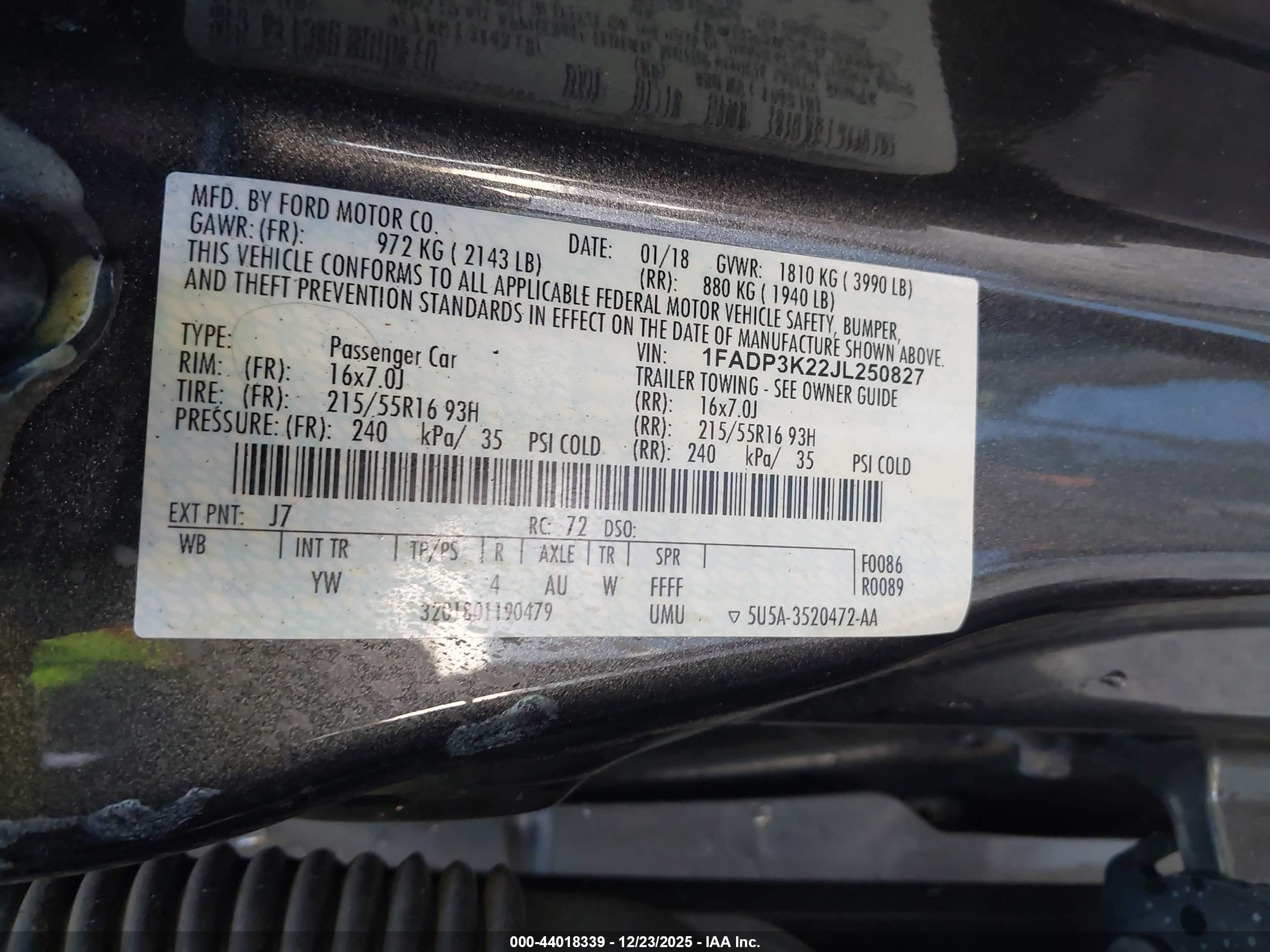 FORD FOCUS image 9