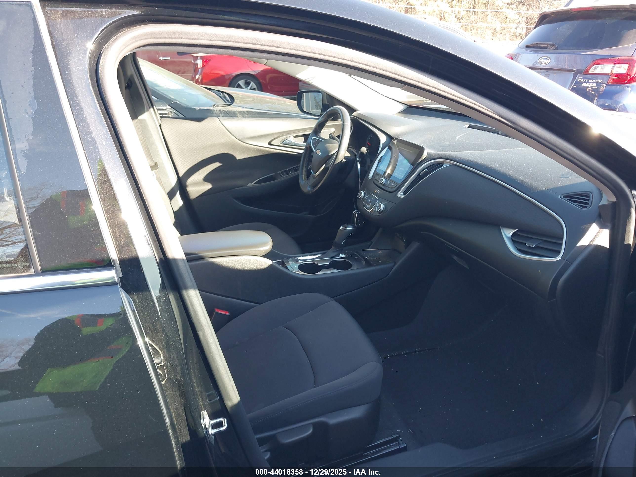 CHEVROLET MALIBU image 5
