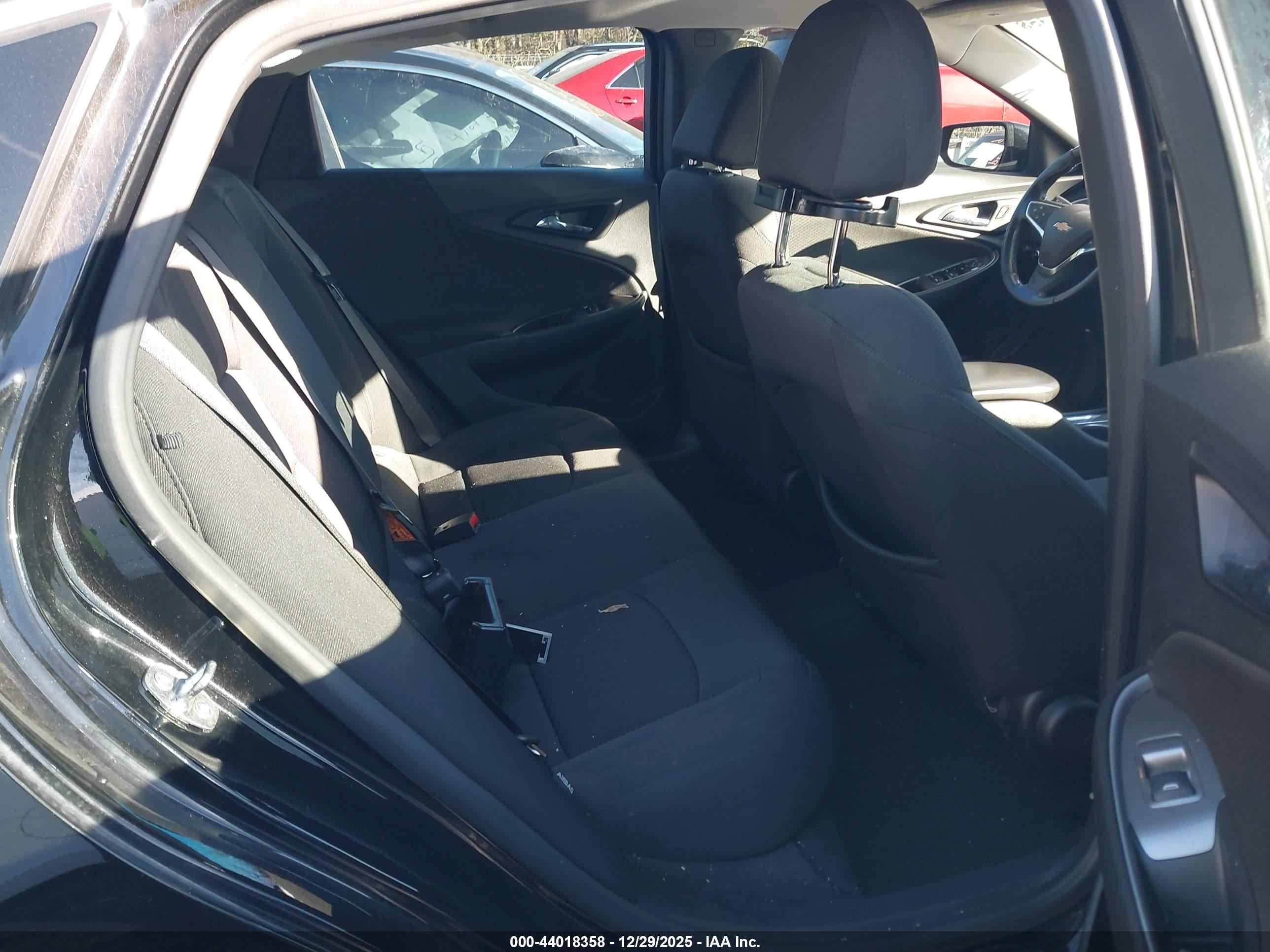 CHEVROLET MALIBU image 8