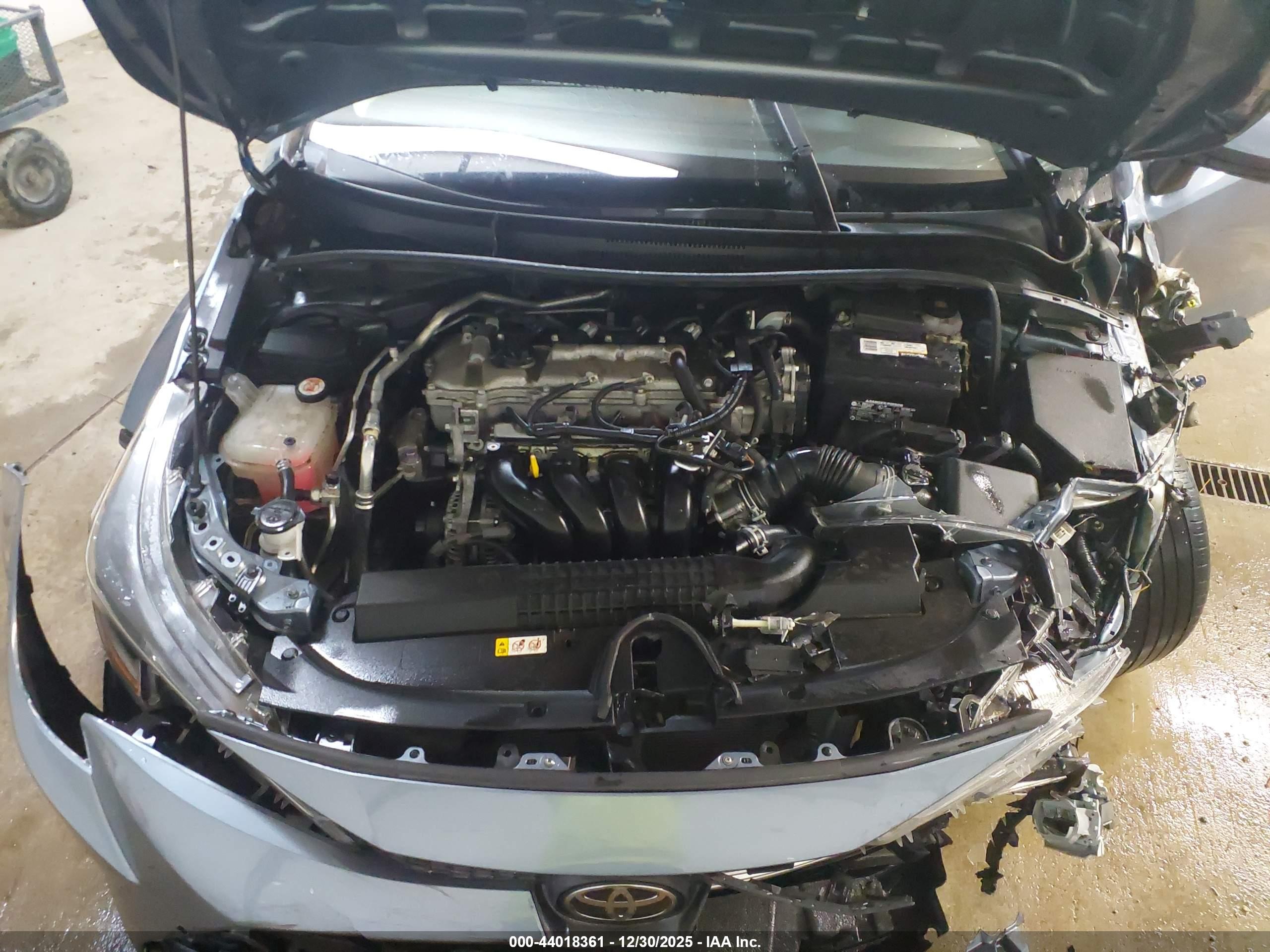 TOYOTA COROLLA image 10
