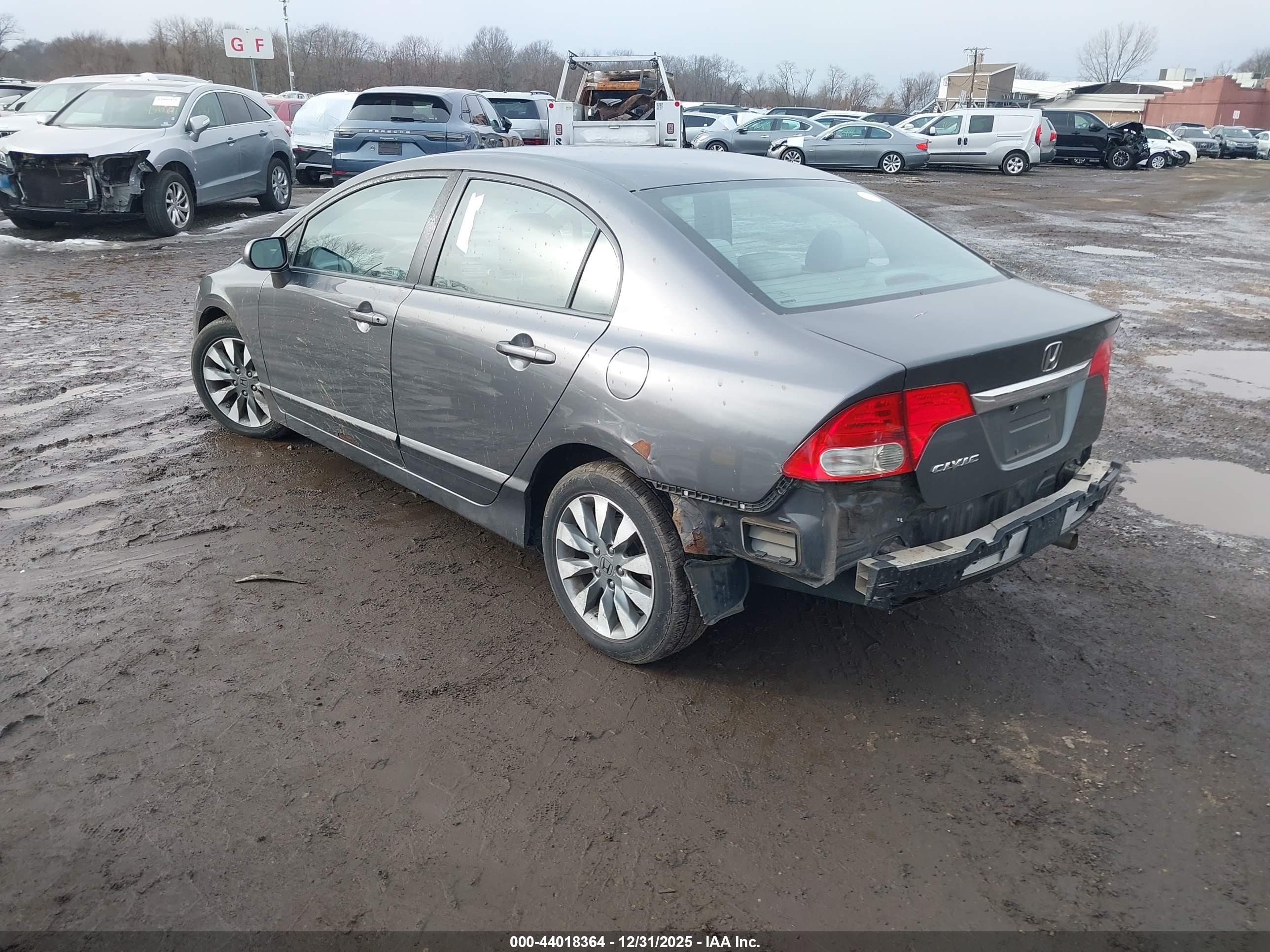 HONDA CIVIC image 3