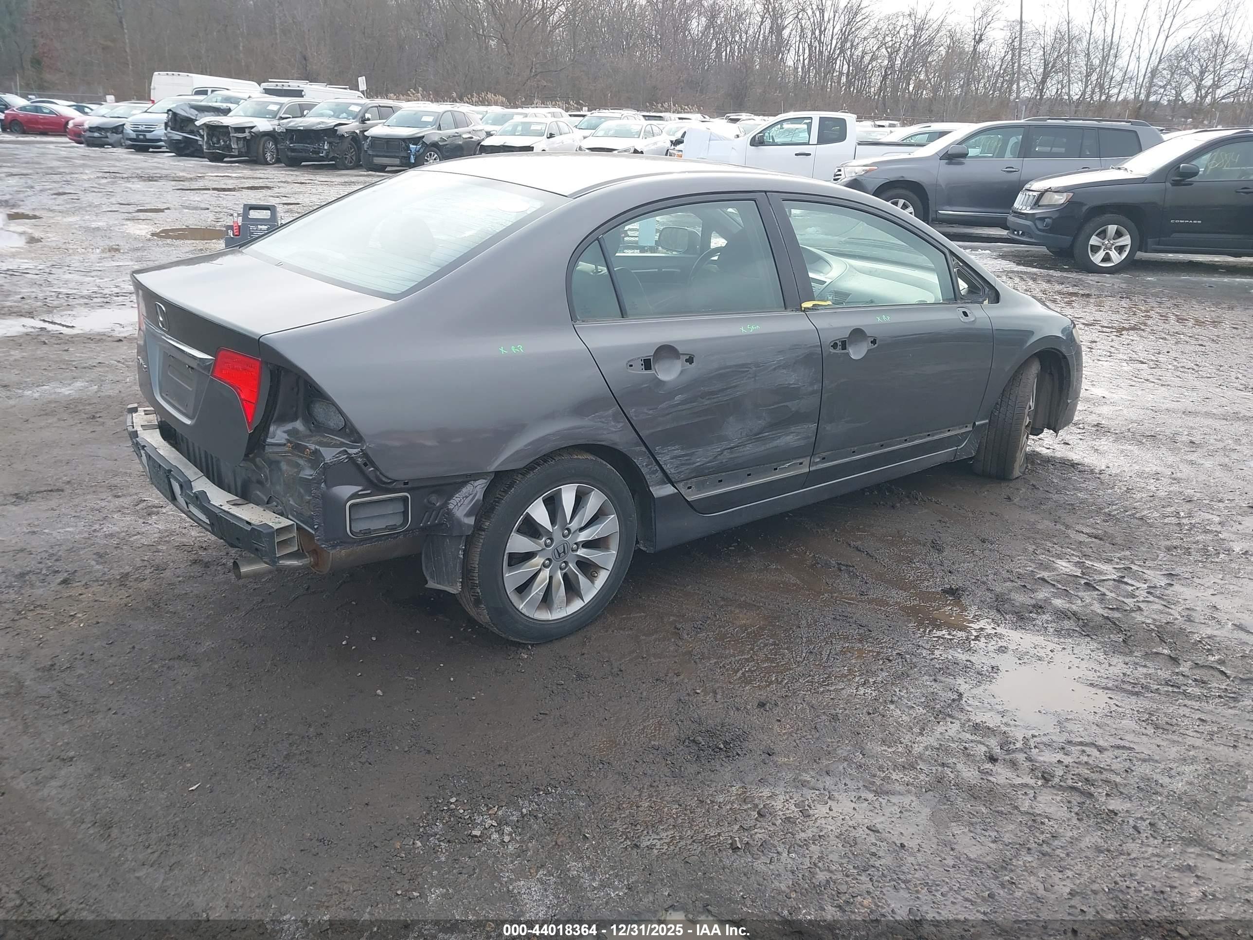 HONDA CIVIC image 4